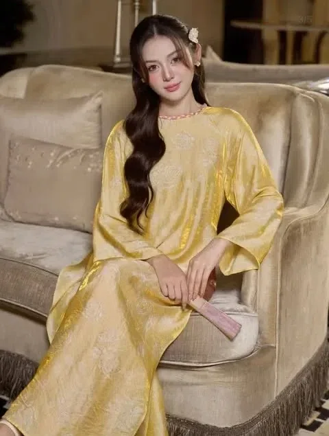 Em bé xinh nhà em đang hót hòn họt đậy ạa. Mặc lên vibe mợ chảnh sang hết nấc, mà dịu dịu xinh iu lắm 3