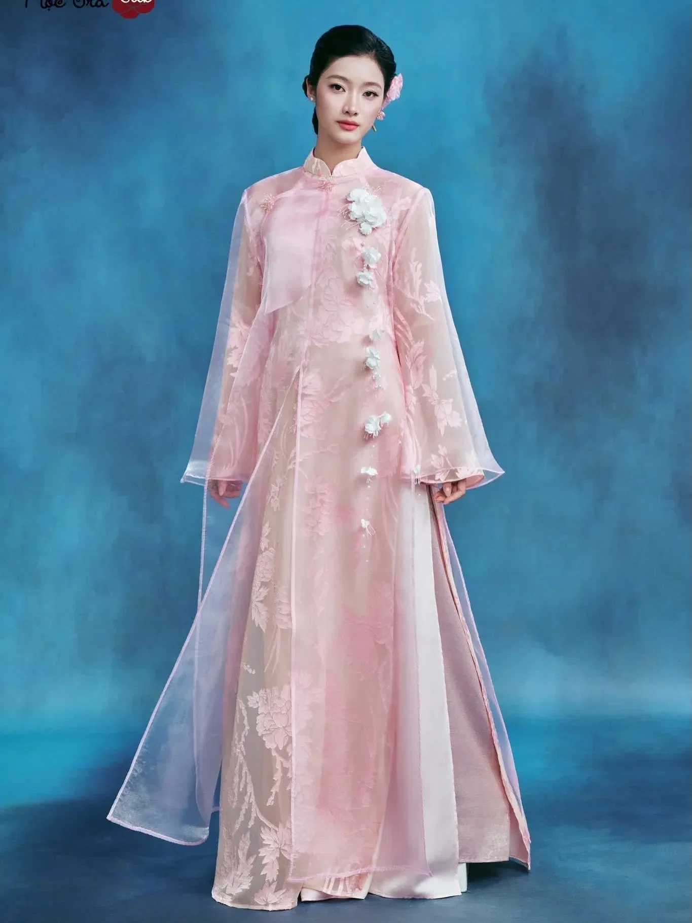 Áo dài VŨ HOA PHẤN size M fit S,M 19