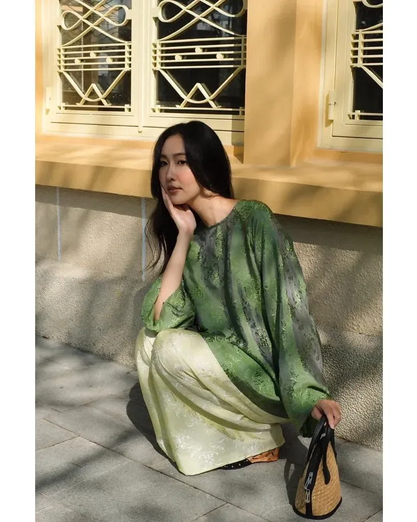 🦢 Brand: 

Chi phí thuê: 250.000/ 24h
Giá niêm yết:
Size: M

Đặt lịch giữ mẫu t 5