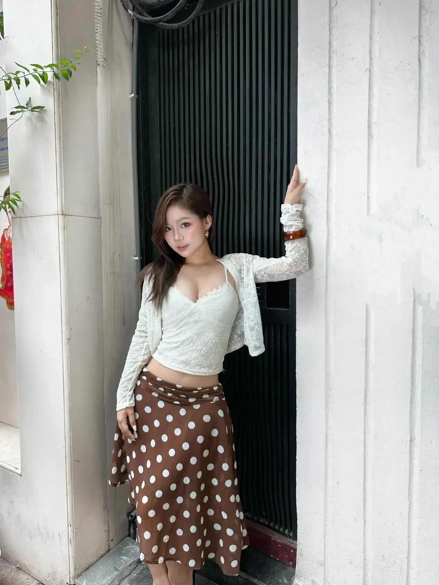 Đồ hè năm nay xinh lắm ạ💐🌷
__________________________
𝐌𝐚̂̃𝐮 𝐭𝐡𝐮𝐞̂: 𝟑𝟓 1