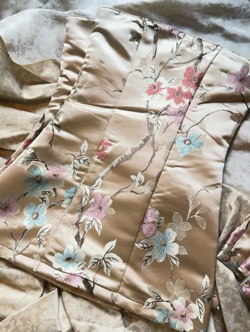 Swia Size S V584 Váy gấm 11