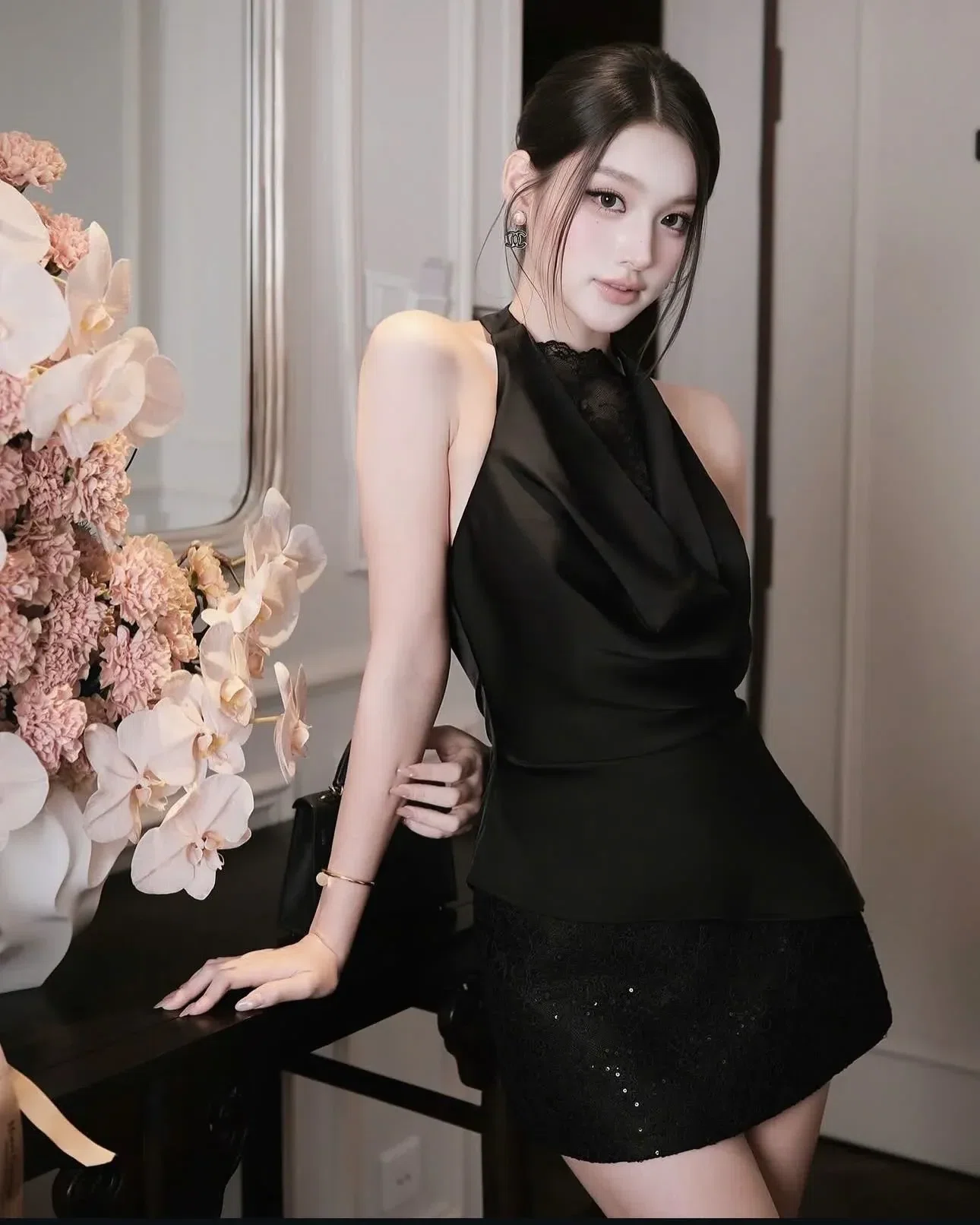 Áo yếm lụa cổ đổ x Chân váy kim tuyến 3