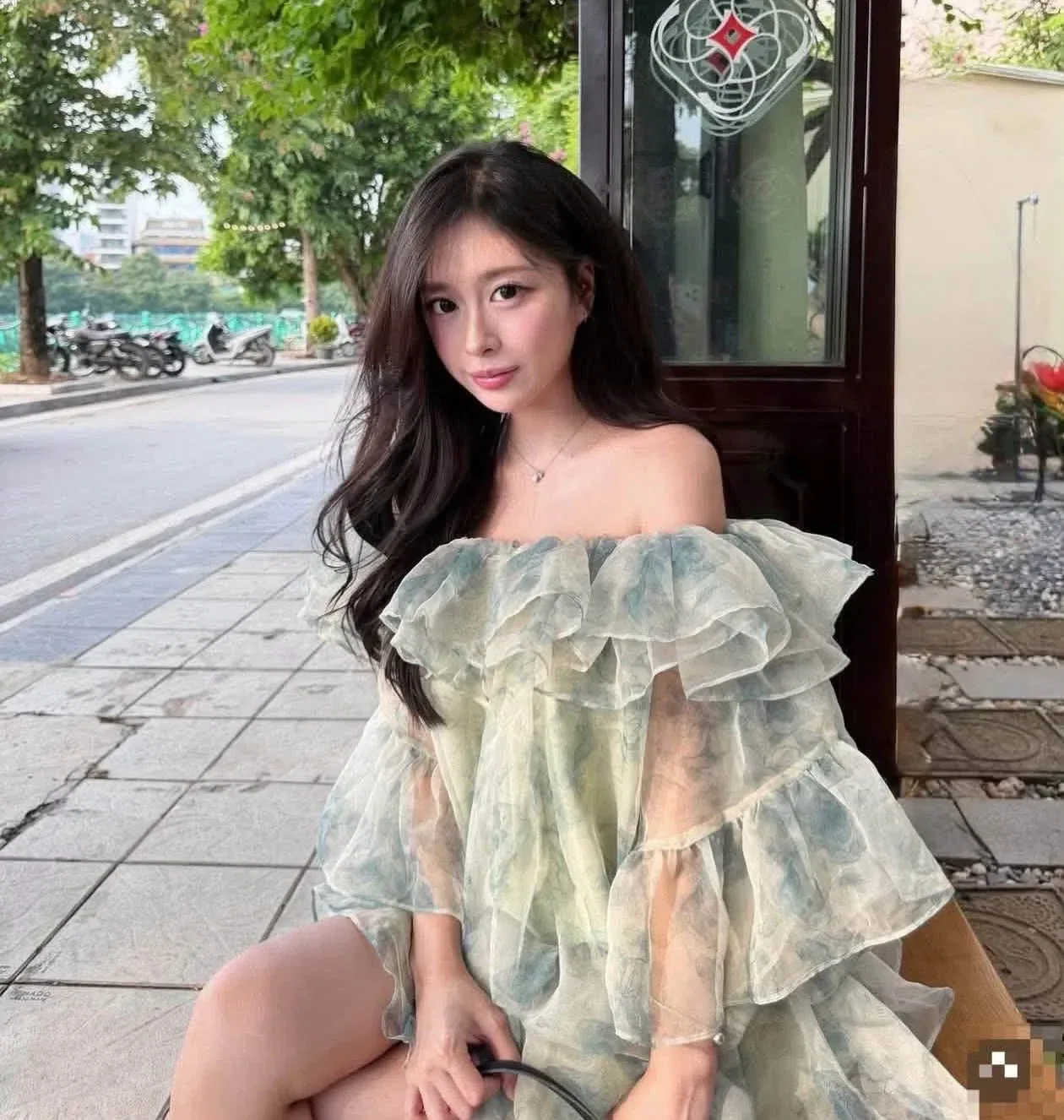 Sẵn ạ💐🌷
__________________________
𝐌𝐚̂̃𝐮 𝐭𝐡𝐮𝐞̂: 𝟑𝟓𝐊/𝟏 𝐧𝐠𝐚̀𝐲
3