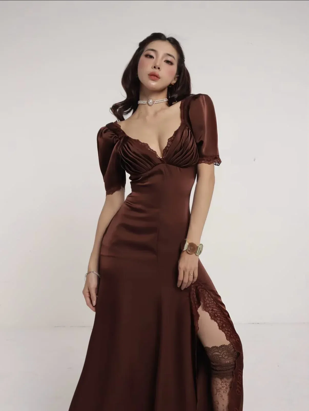 Brand @d.e.s.i.studio, Item Name: Cọc, Extra Info: 800k 2