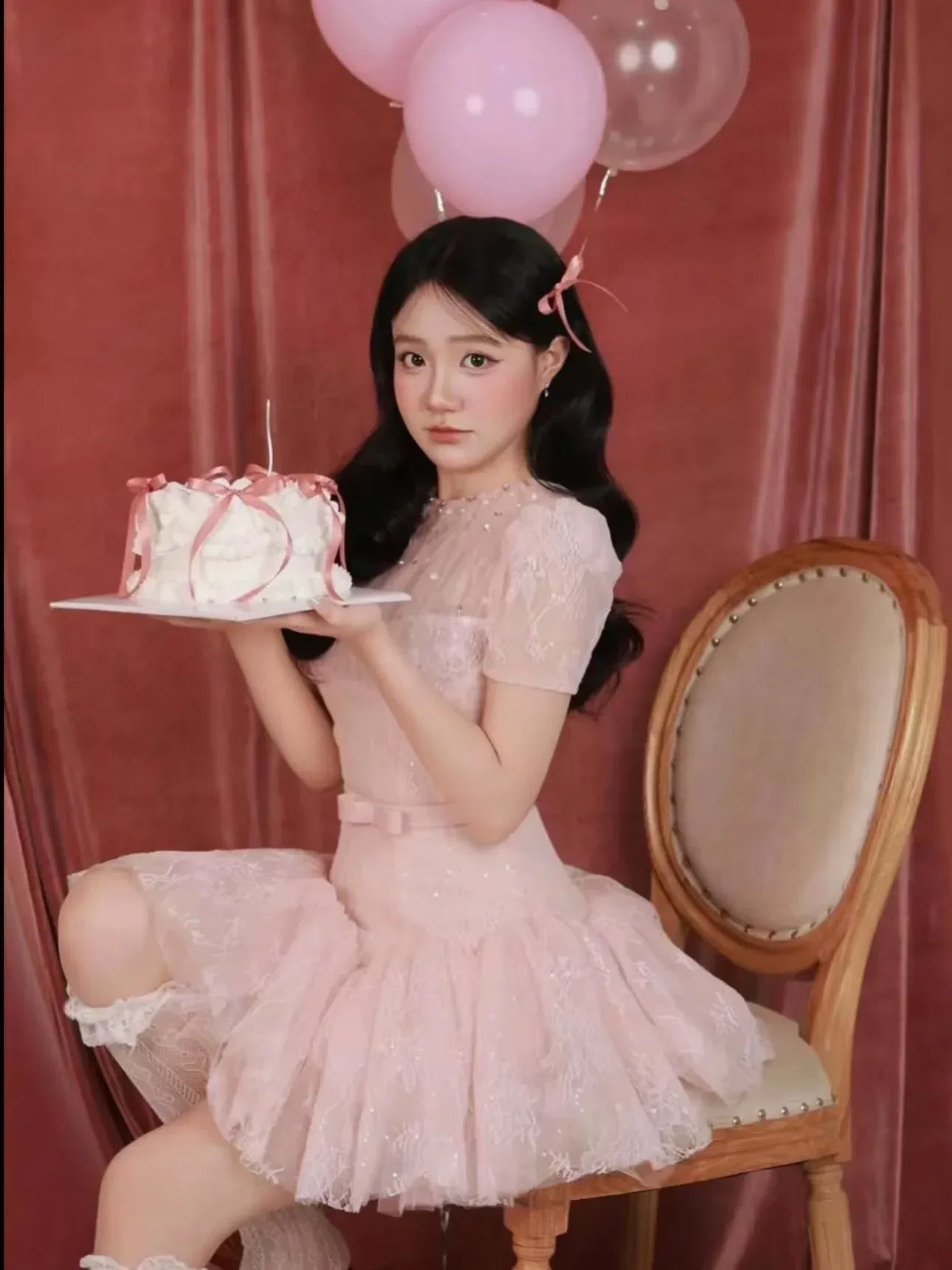 Chouchou V445 Đầm ren hồng đính cườm chouchou 2