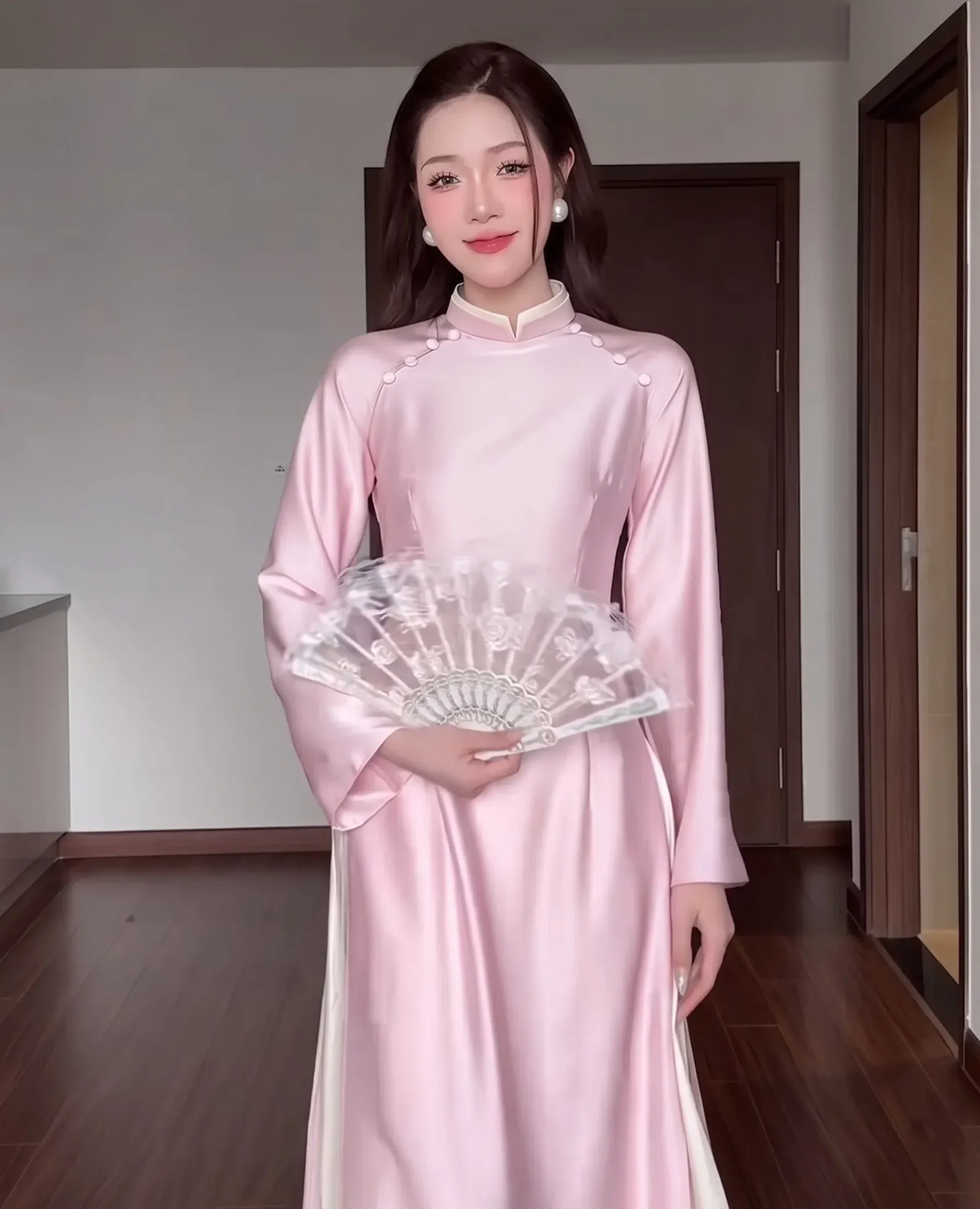 ÁO DÀI TRÚC VY size S,M 1