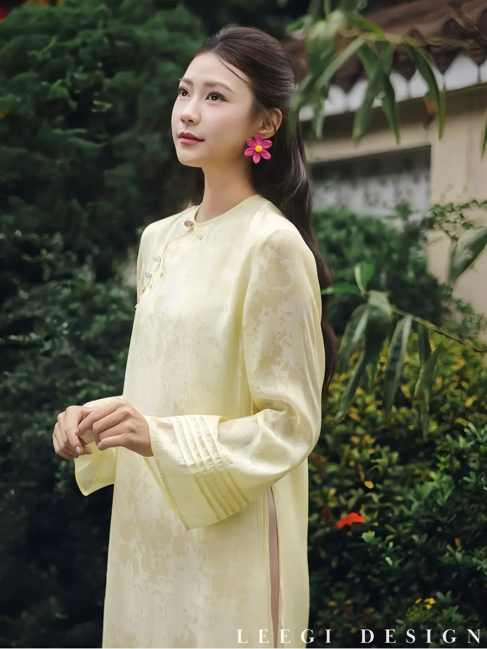 Áo dài cổ tròn gấm hoa 4
