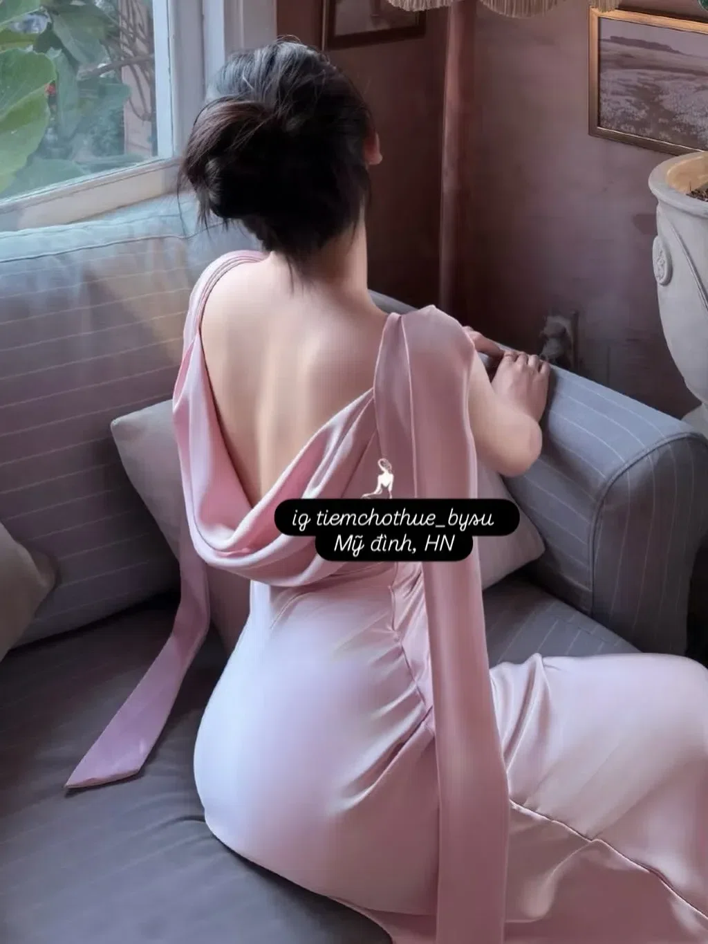 Váy lụa cổ V hở lưng HỒNG 5