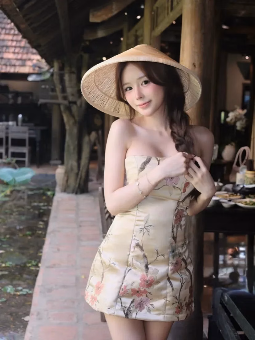 Swia Size S V584 Váy gấm Swia 1