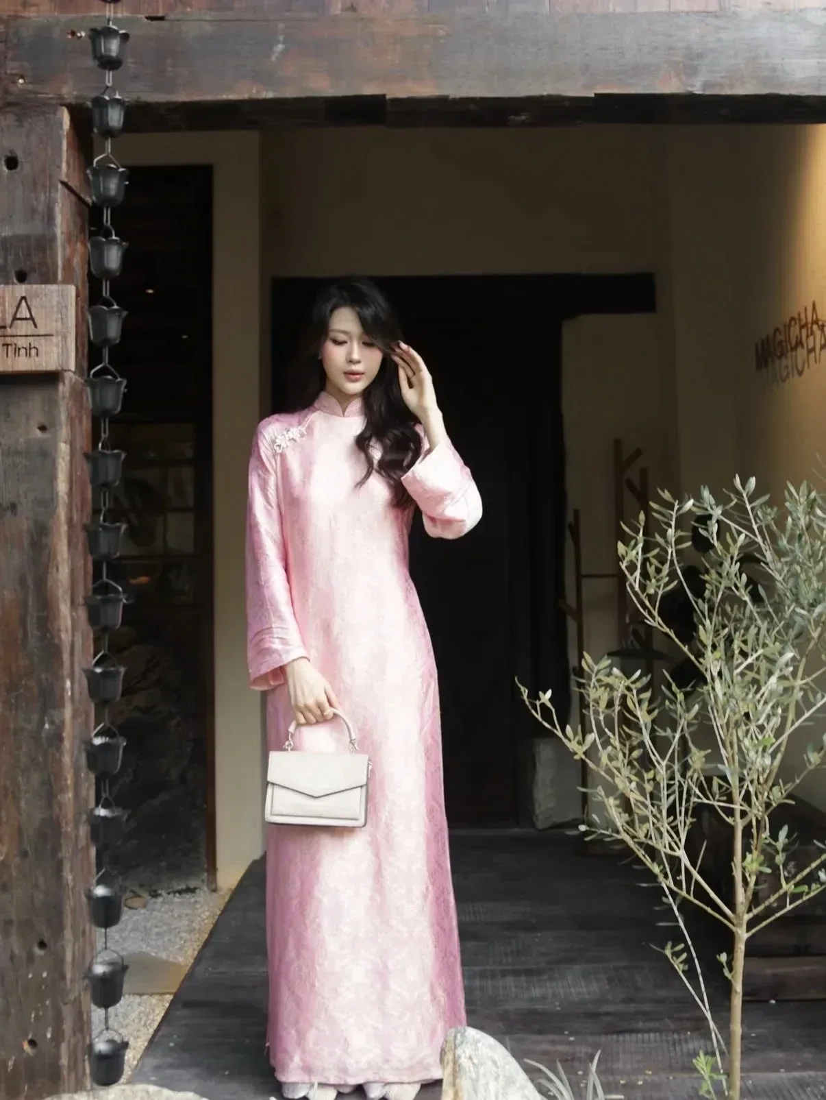 Áo dài Mộng Uyển - size M fit M, L 14