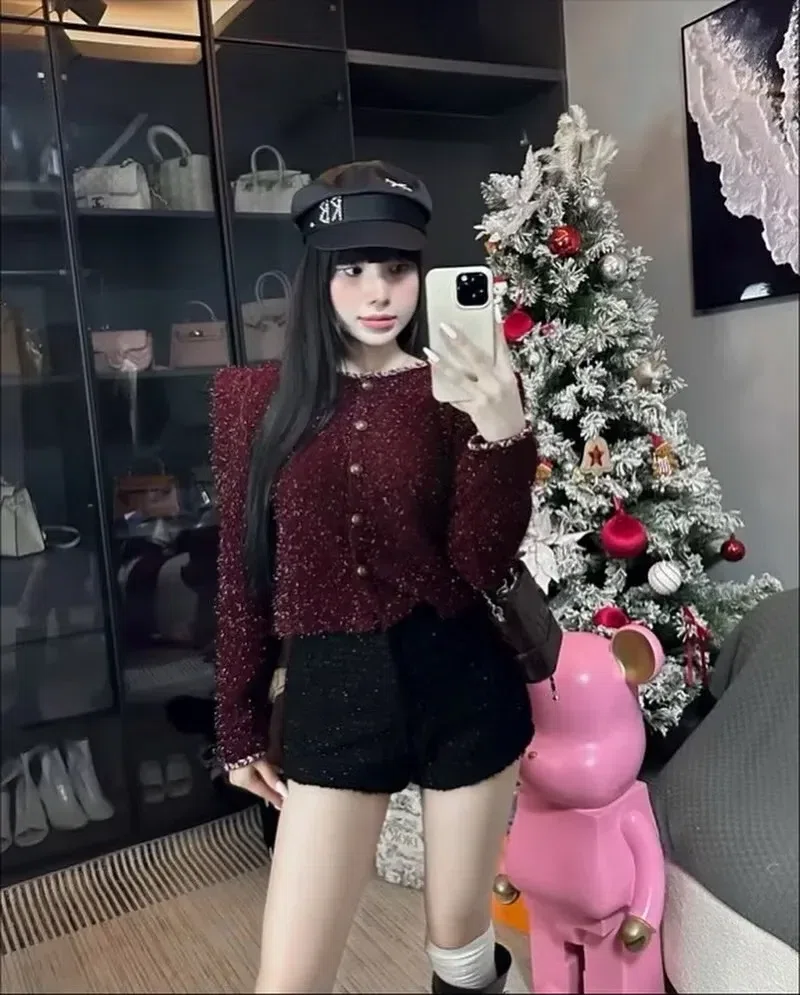 Set đỏ nì diện tết hay noel là nổi bần bật lun ❤️ 4