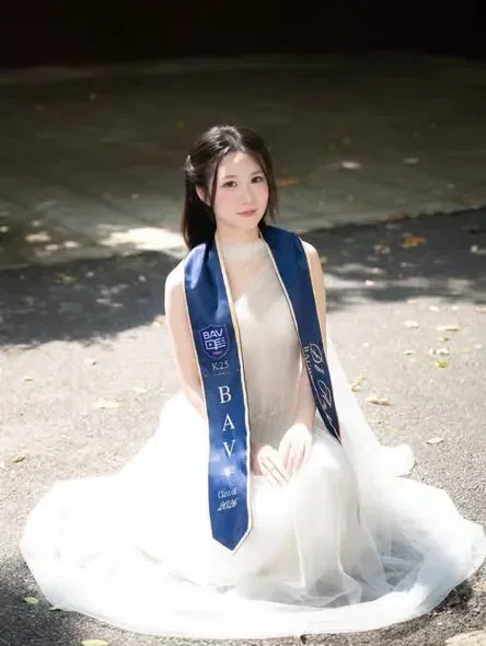 Roselia Dress Rental 2