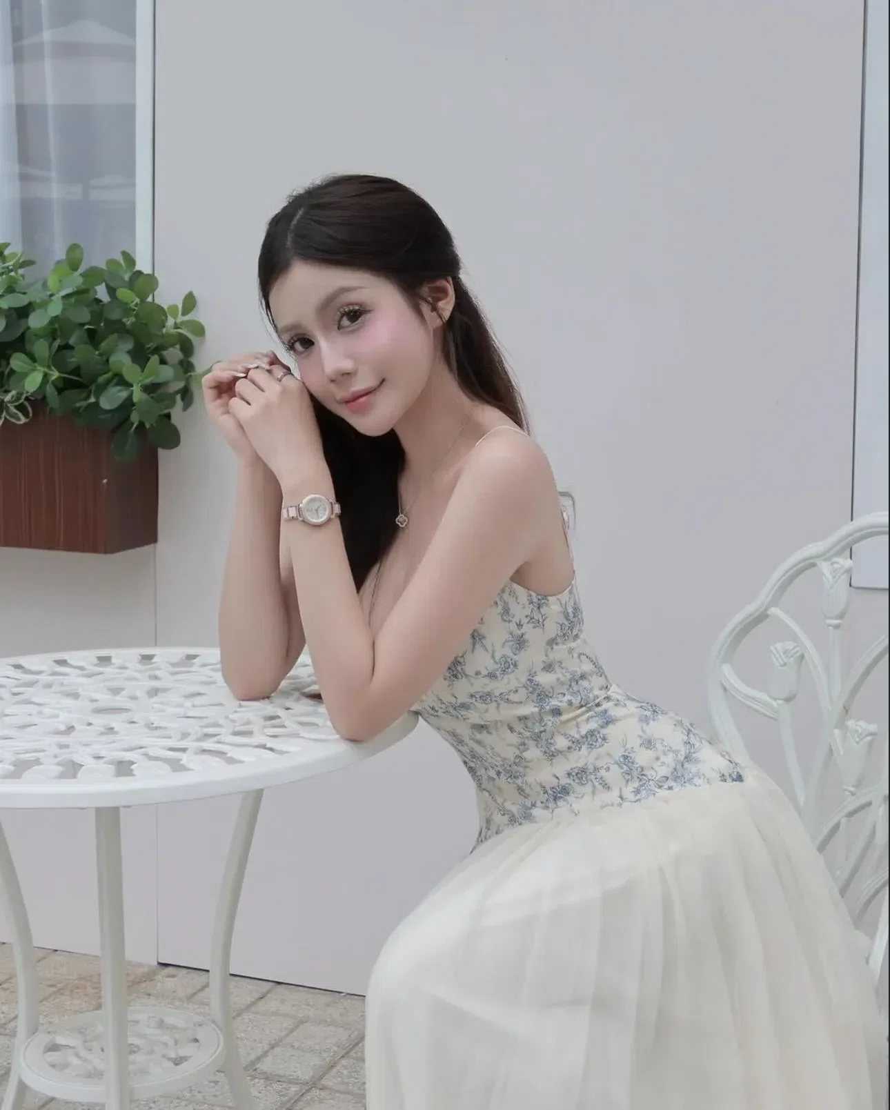 Đầm maxi dây hoa nhí xanh 2