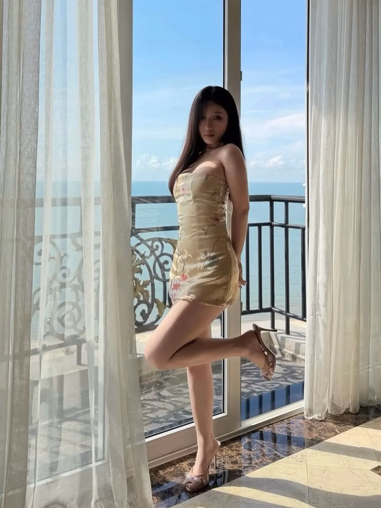 Swia Size S V584 Váy gấm 10