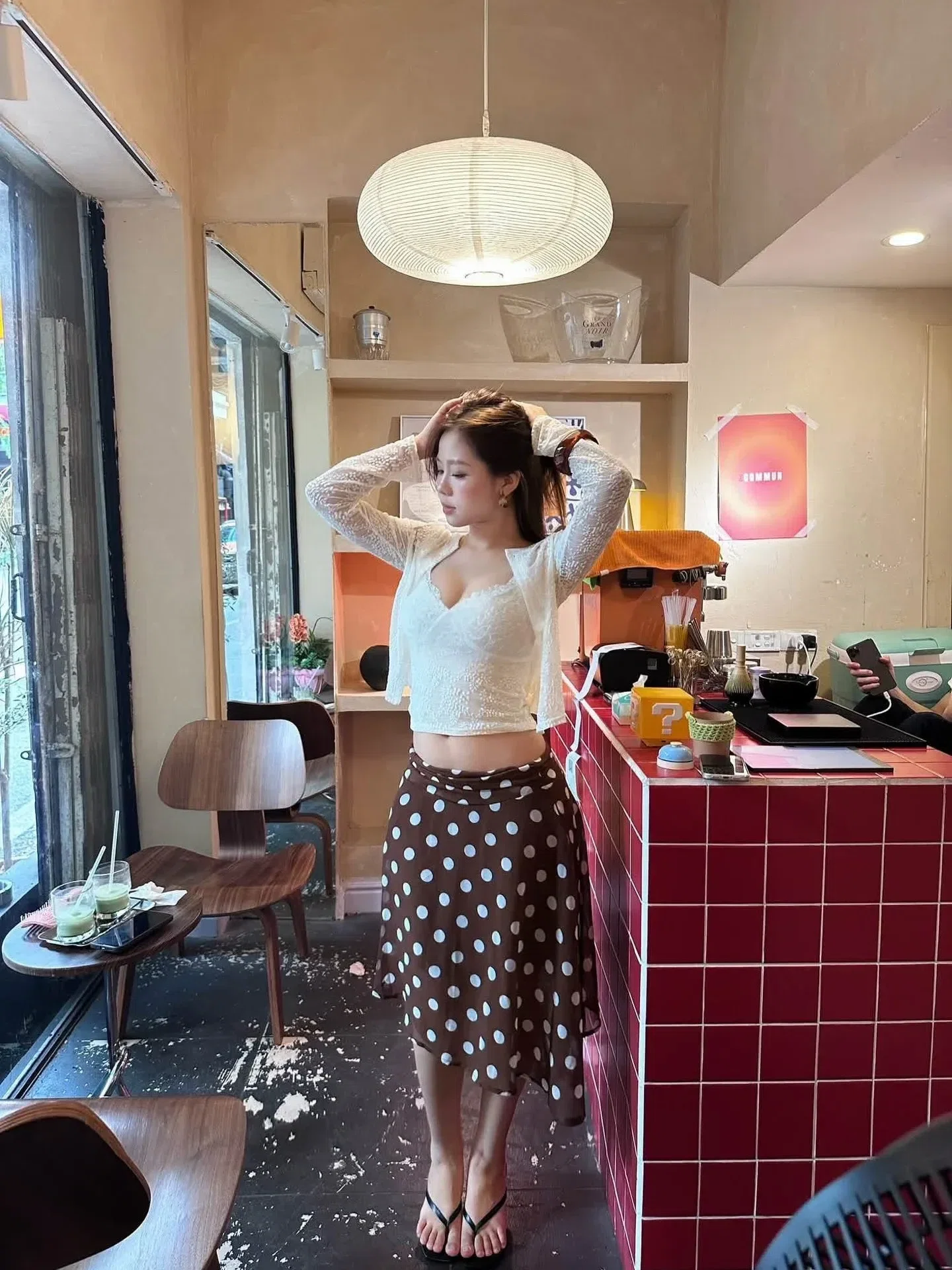 Đồ hè năm nay xinh lắm ạ💐🌷
__________________________
𝐌𝐚̂̃𝐮 𝐭𝐡𝐮𝐞̂: 𝟑𝟓 2