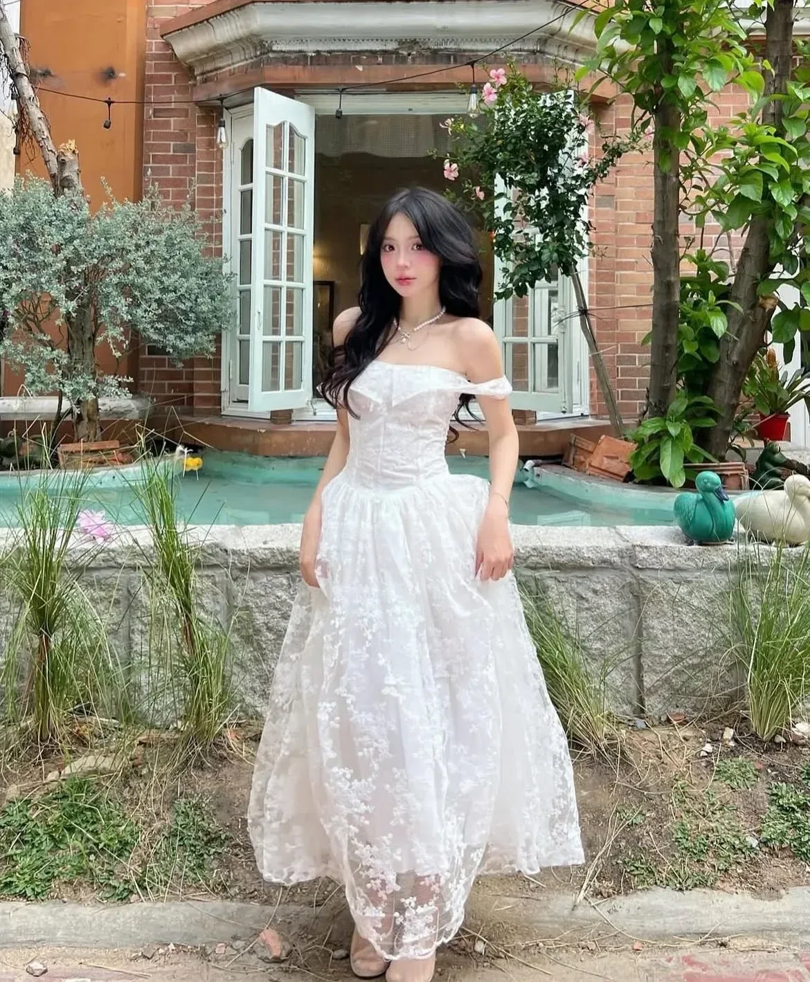 nin.dress 2