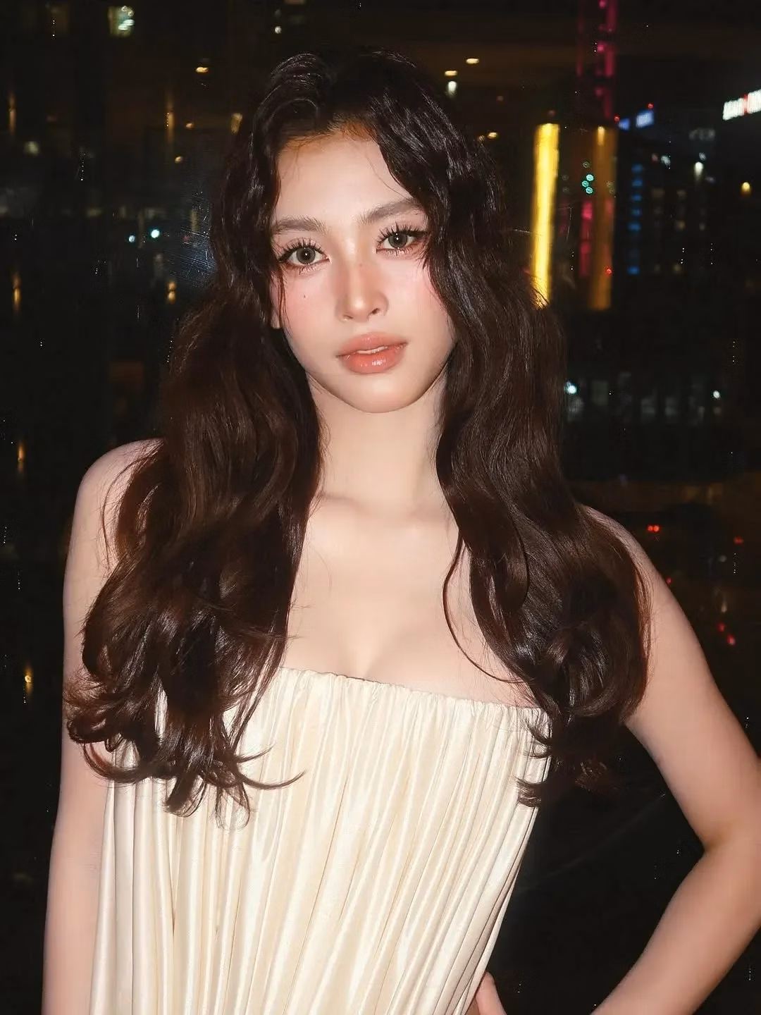Pros Rich - Thuê Đồ Thiết Kế Chính Hãng 4
