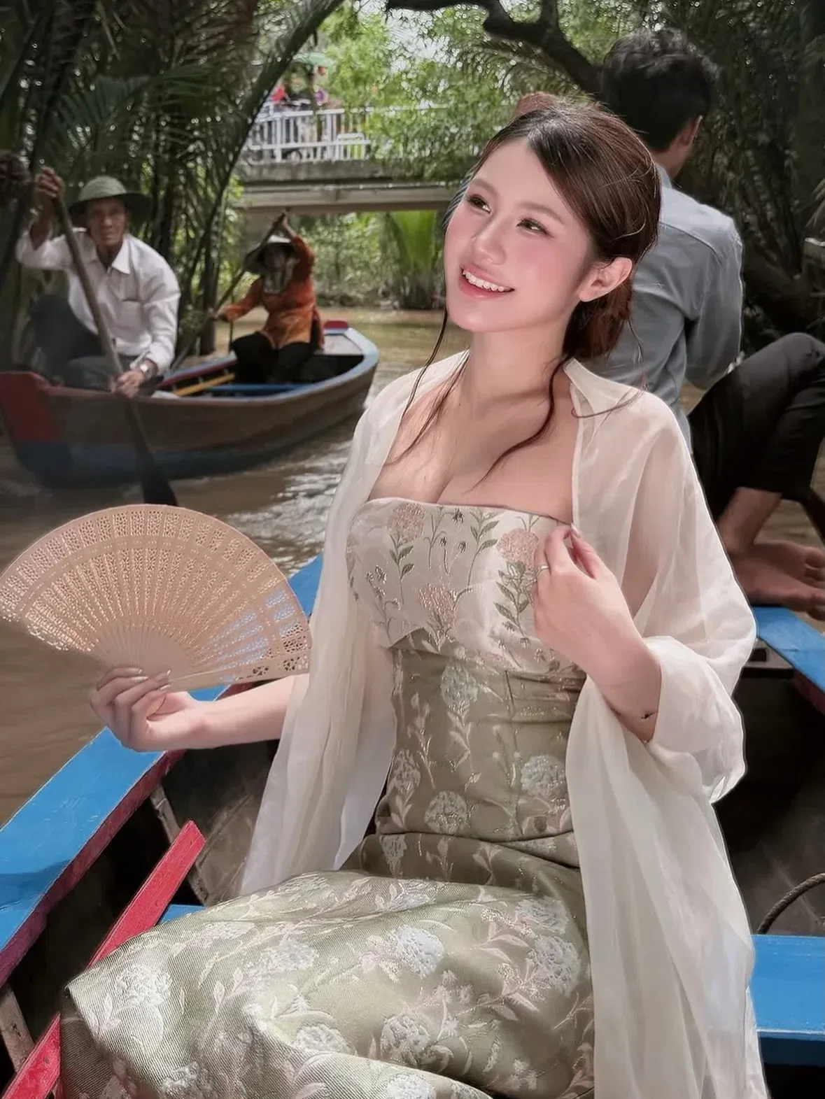 Giày 2