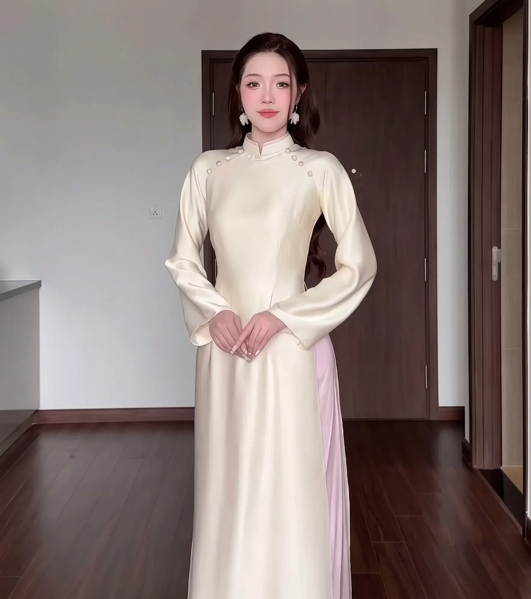 Áo dài trùc Vy size M 1