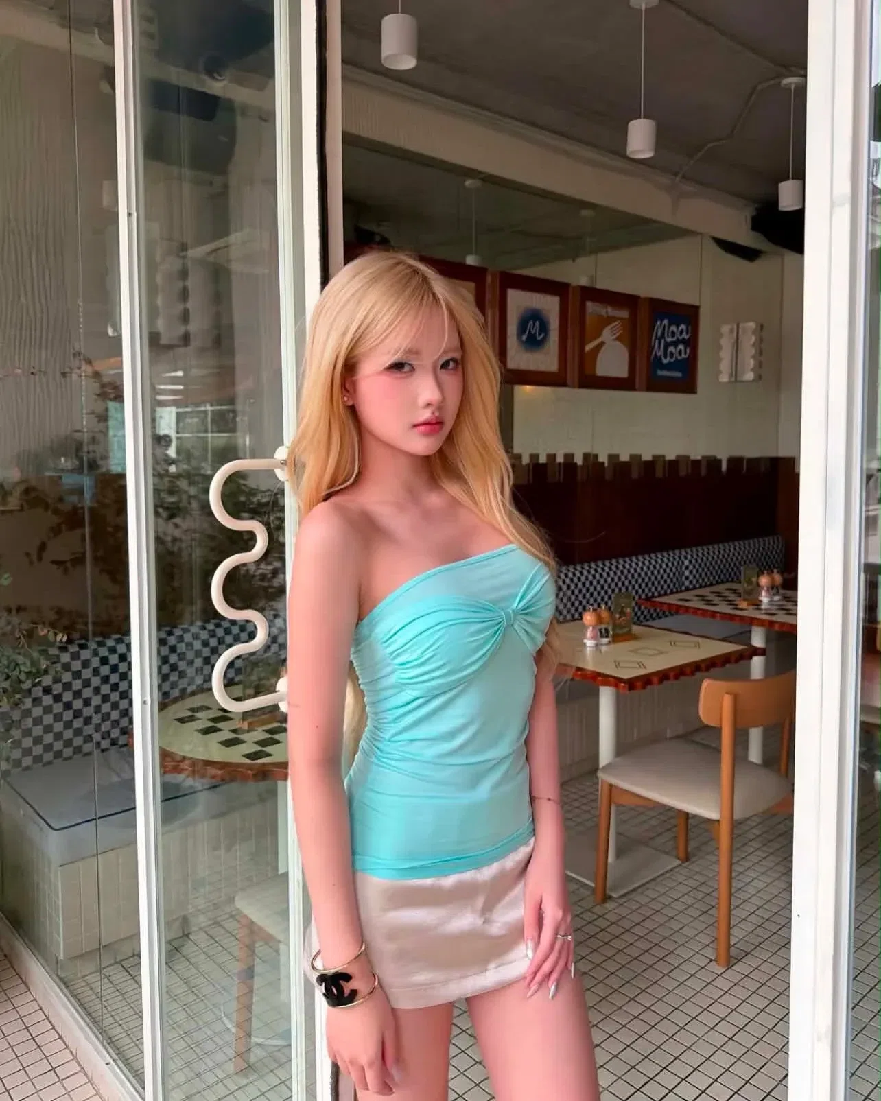 Màu xanh có làm em say đắmmm. Em áo vừa xinh vừa sang cho các nàng cf trà chìu đ 4