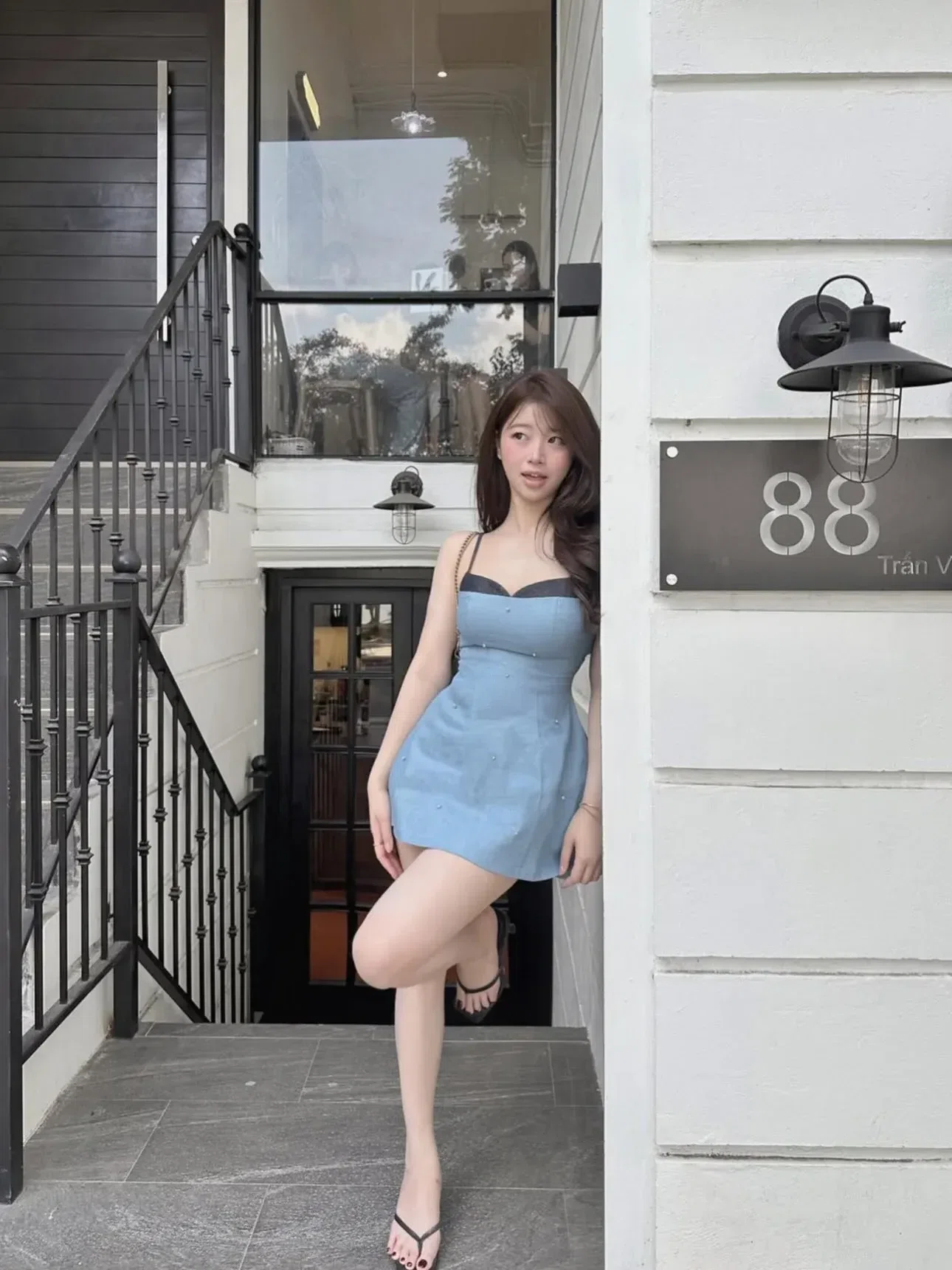 V661 -671 Jeanie Dress size S 6