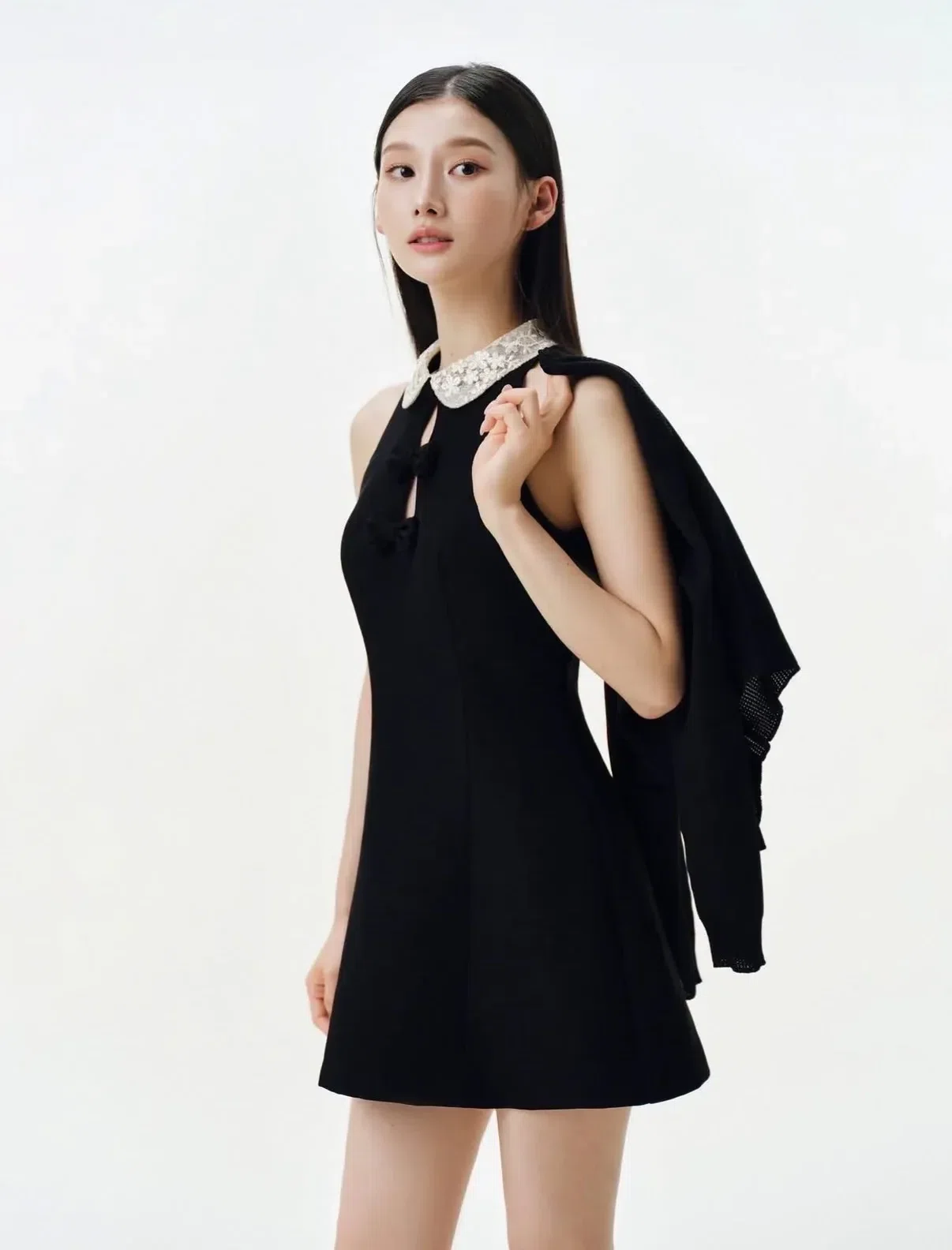 Mally Set - size L (gồm váy + cardigan) 12