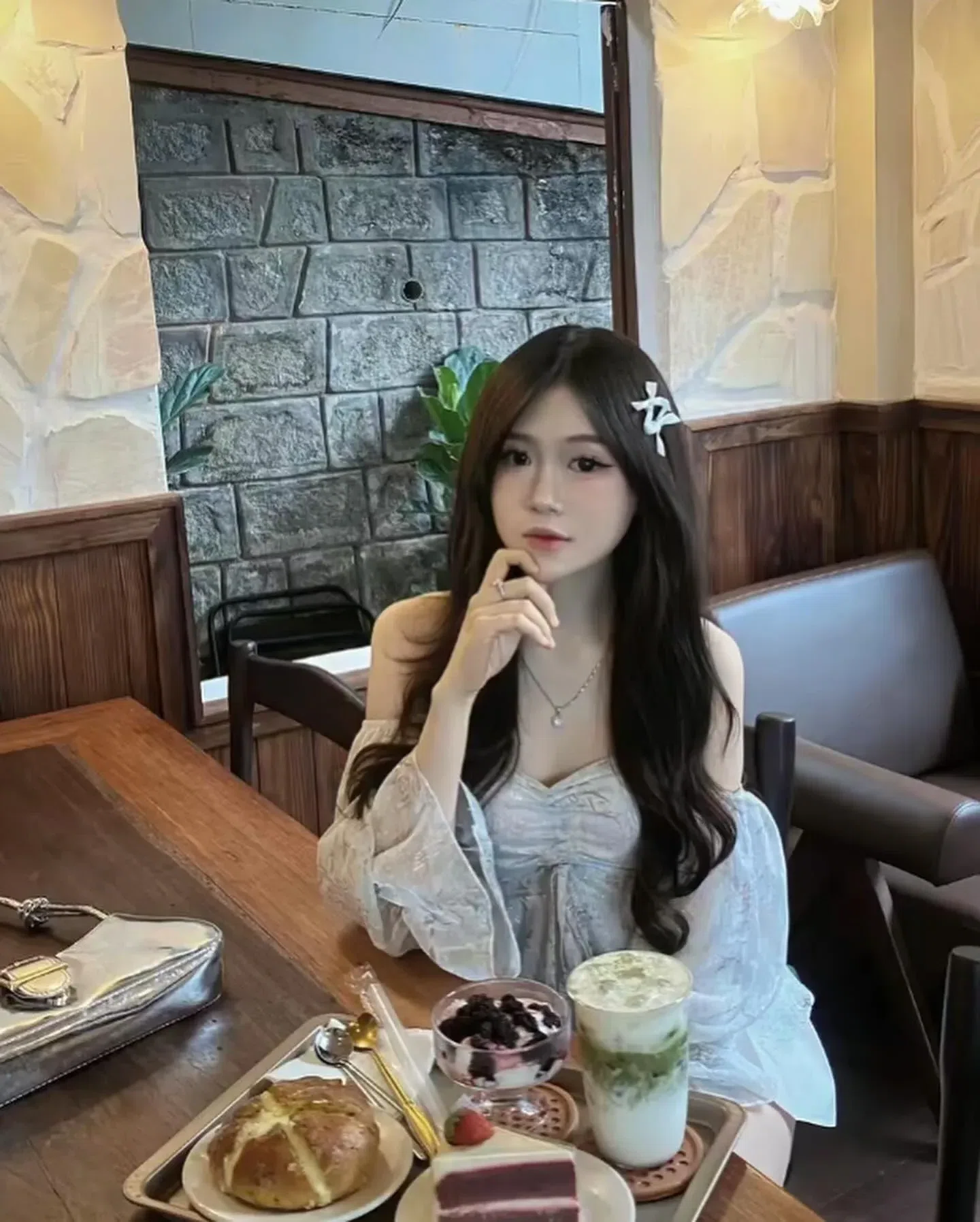 kèm quần: 70k/1ngày 3