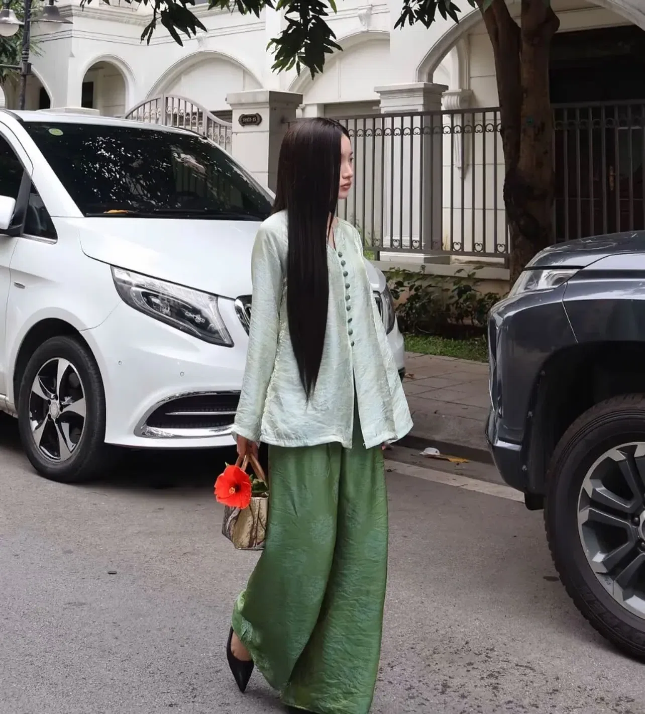 SET PHÁP PHỤC XANH LÁ KO XA LÁNH 2