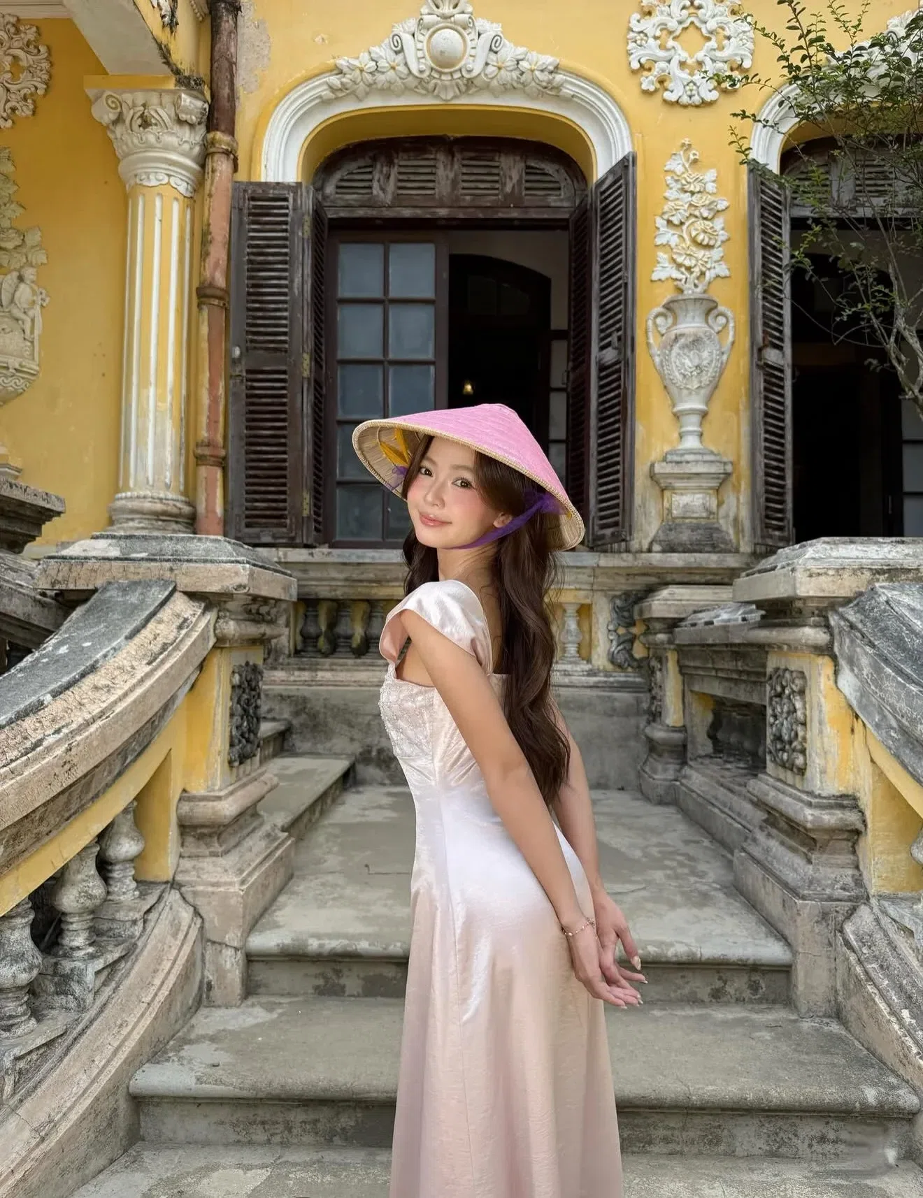 Cam kết váy chính hãng 2