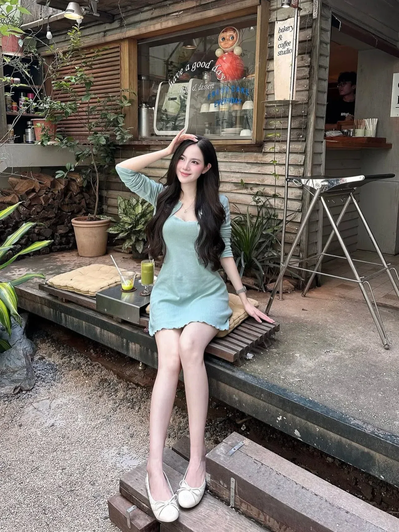 SIZE S~V664 Set Xanh kèm choàng ENEN 2