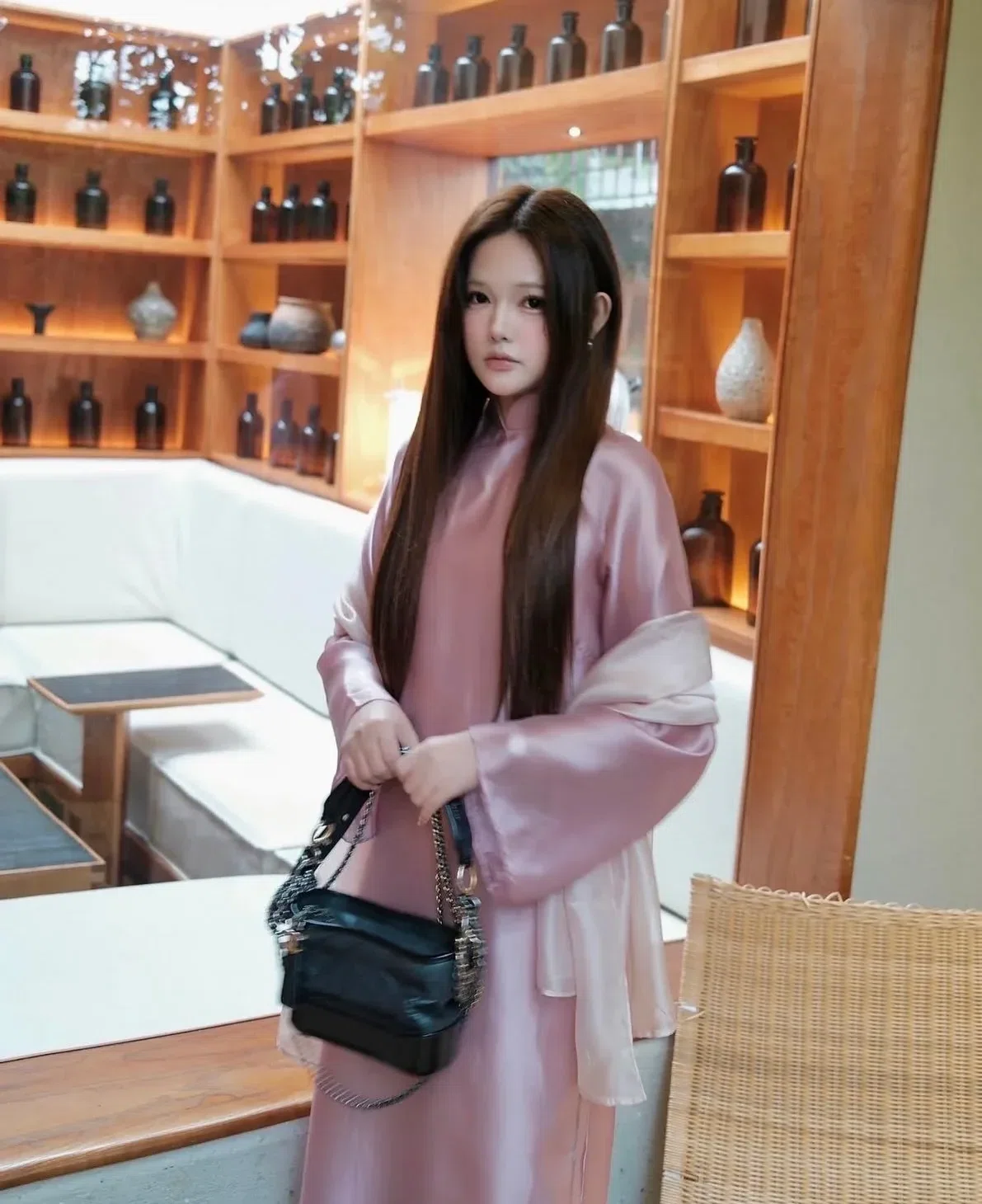 Áo dài Hồng Sa - size L fit M, L 4