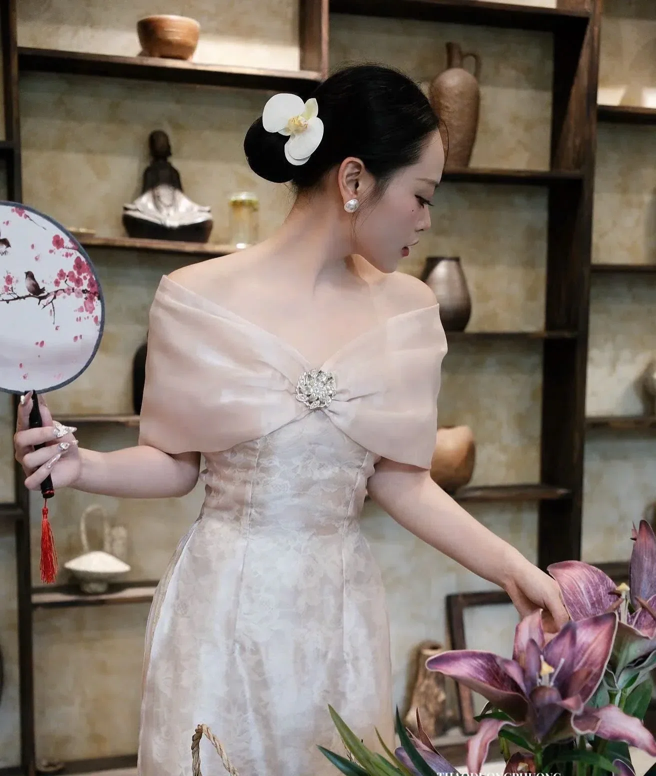 SET ÁO DÀI NƠ VAI PHỐI QUẦN REN 3