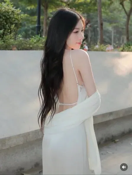 Roselia Váy lụa xinh VT282 S 3