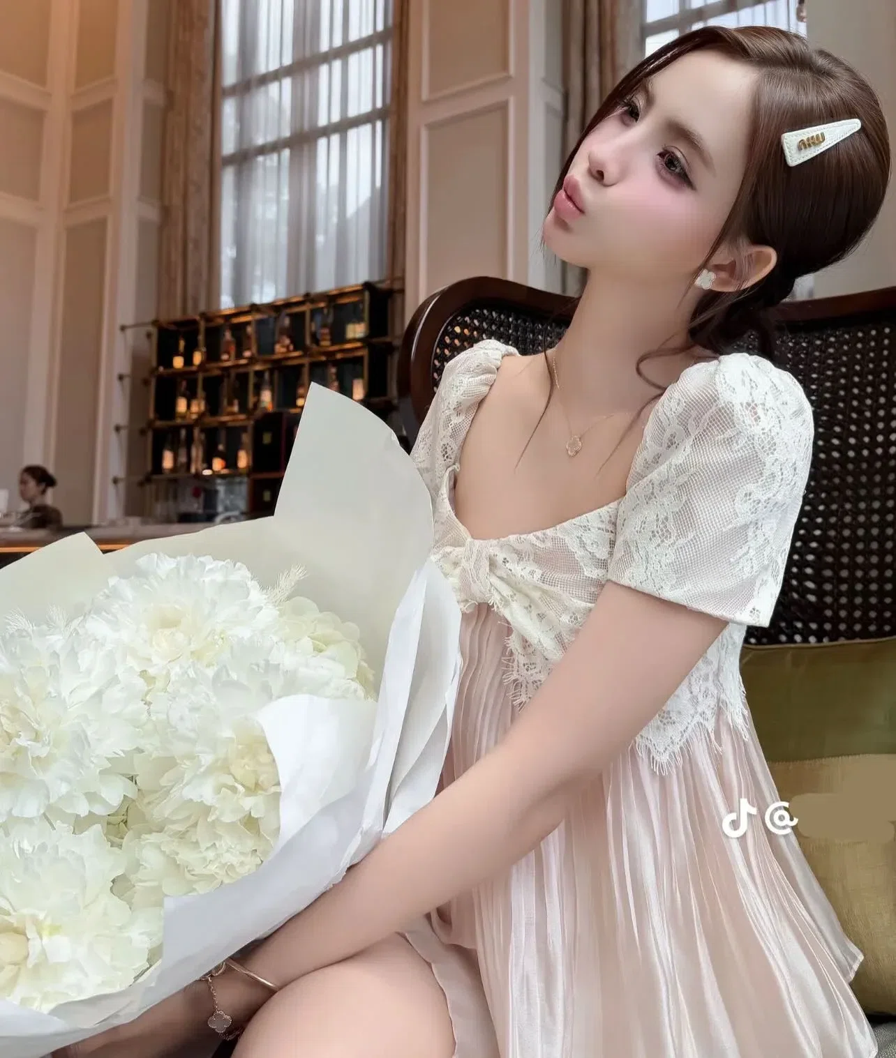 SET 2 MÓN NƠ NGỰC PHỐI REN 6