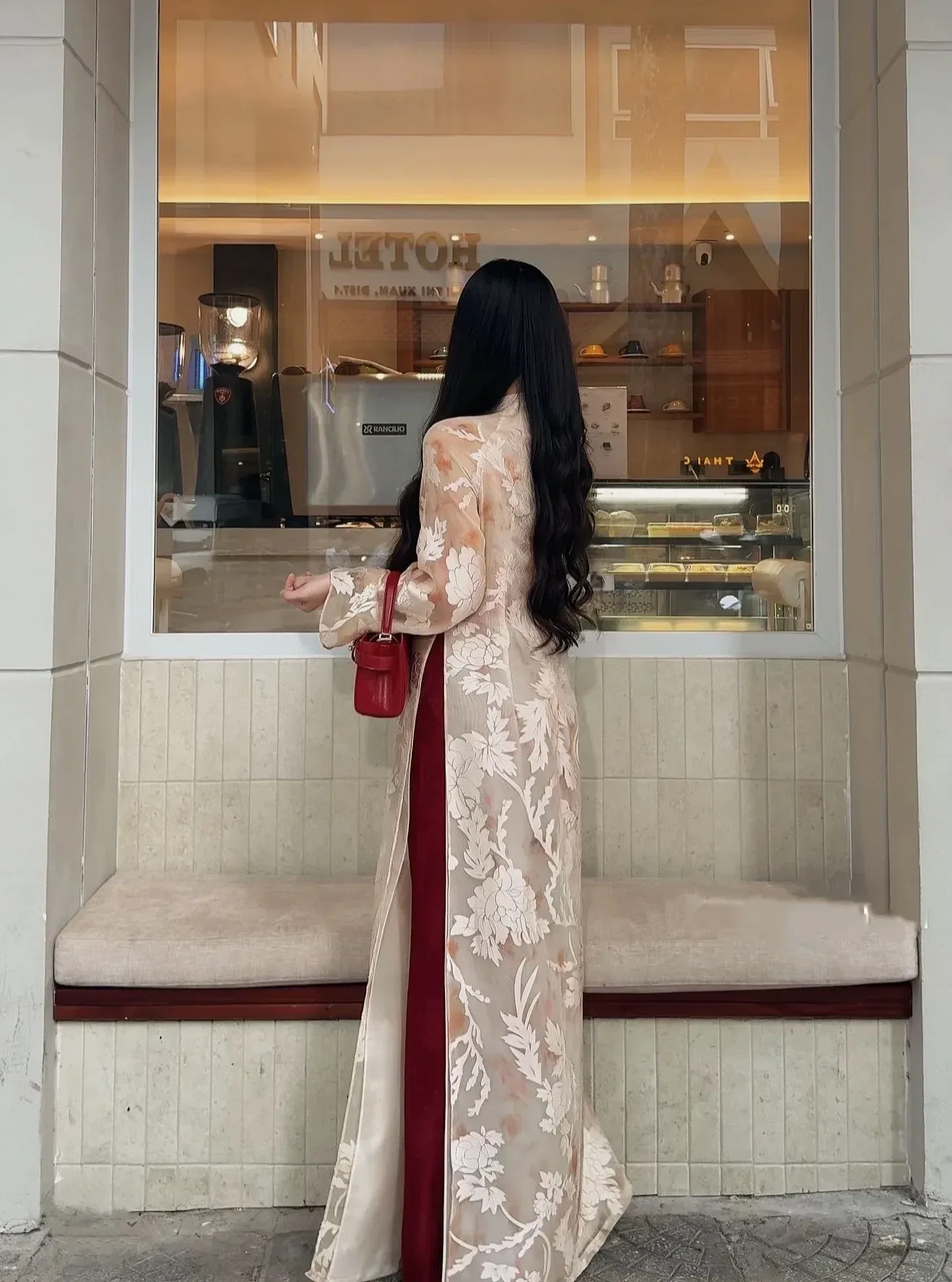 Tiệm áo dài tháng 9 5