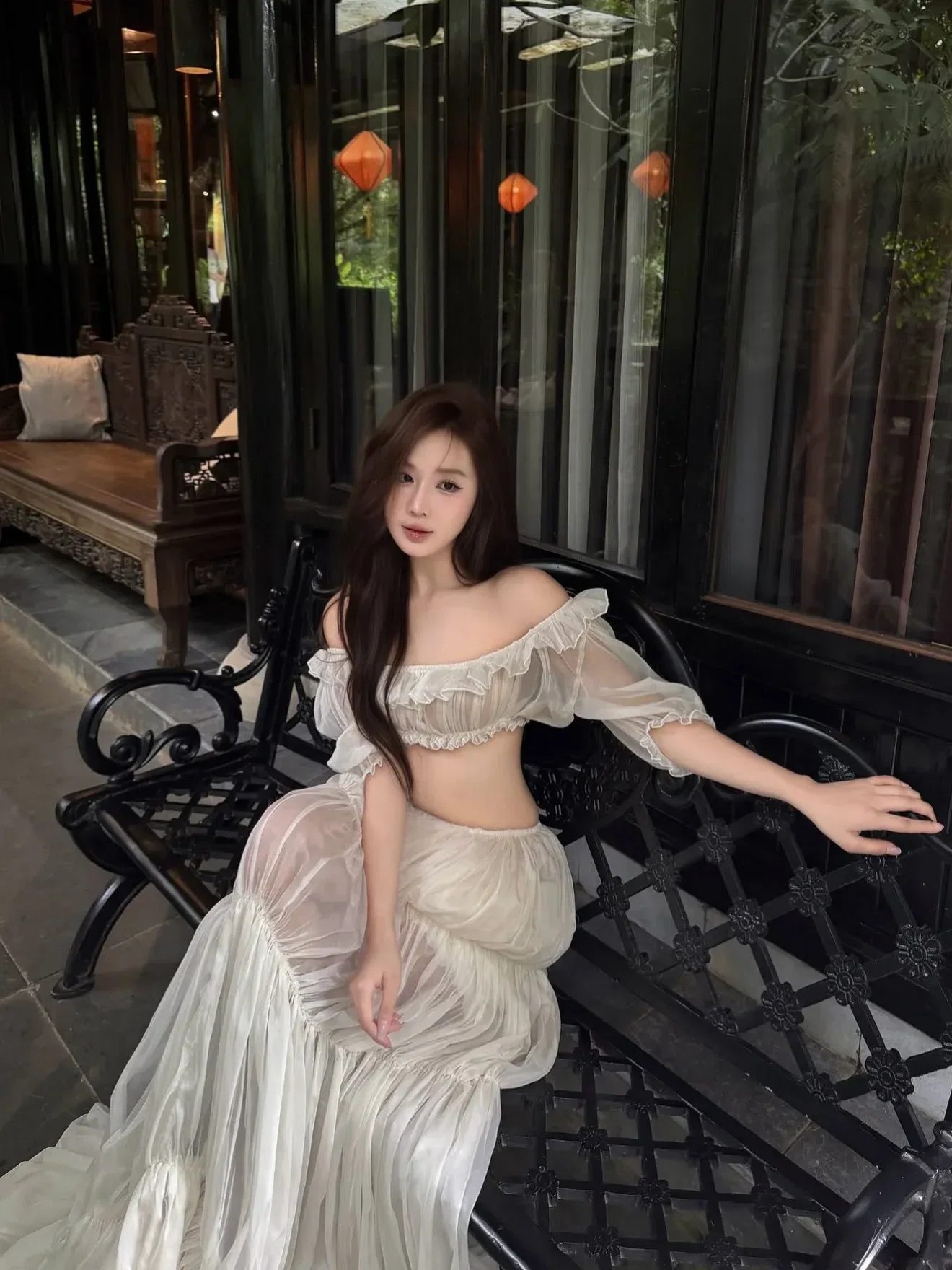 Set áo trễ vai croptop kèm chân váy đuôi dài voan ST0017 8