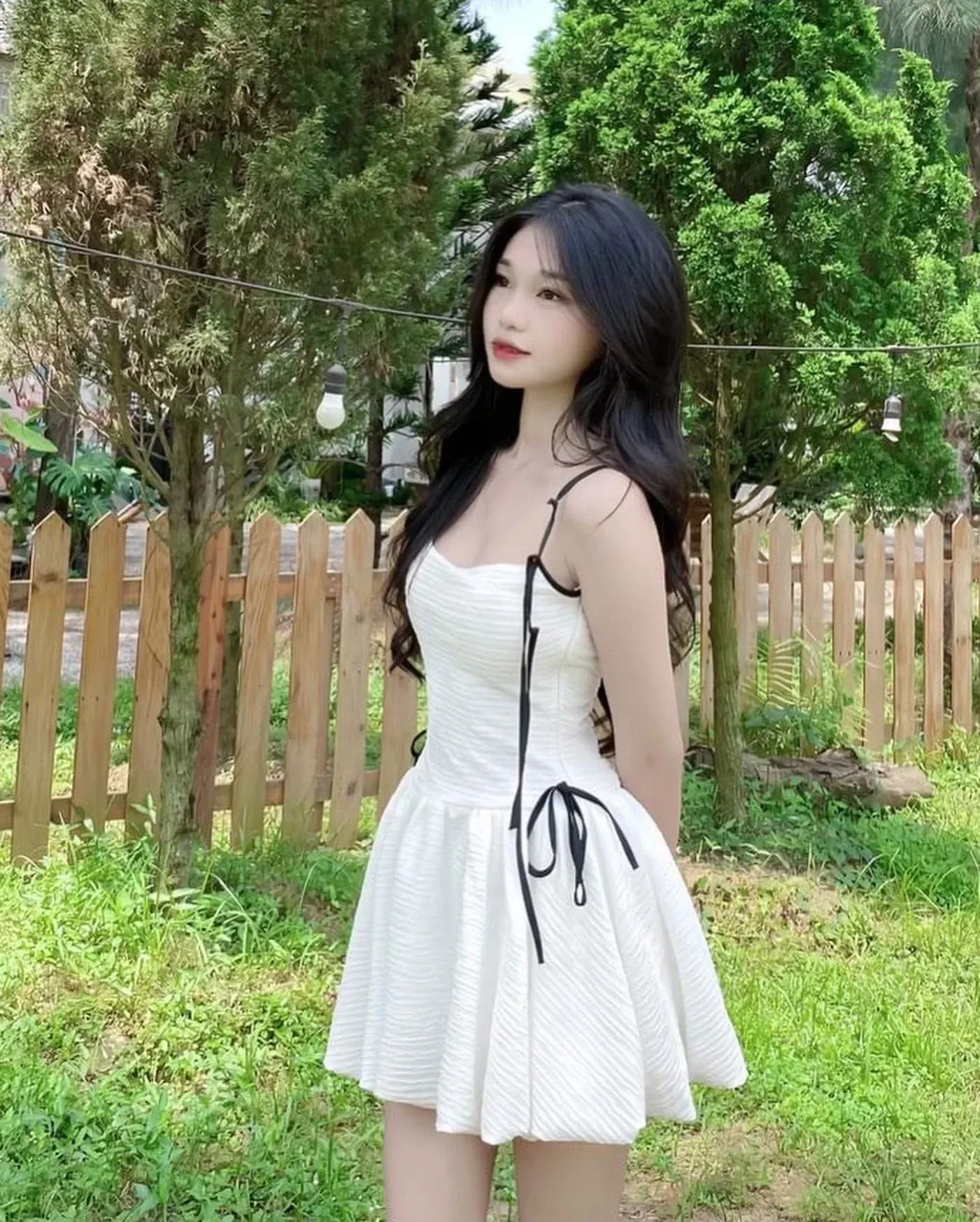 Đầm nữ 2s bồng bềnh size s 1