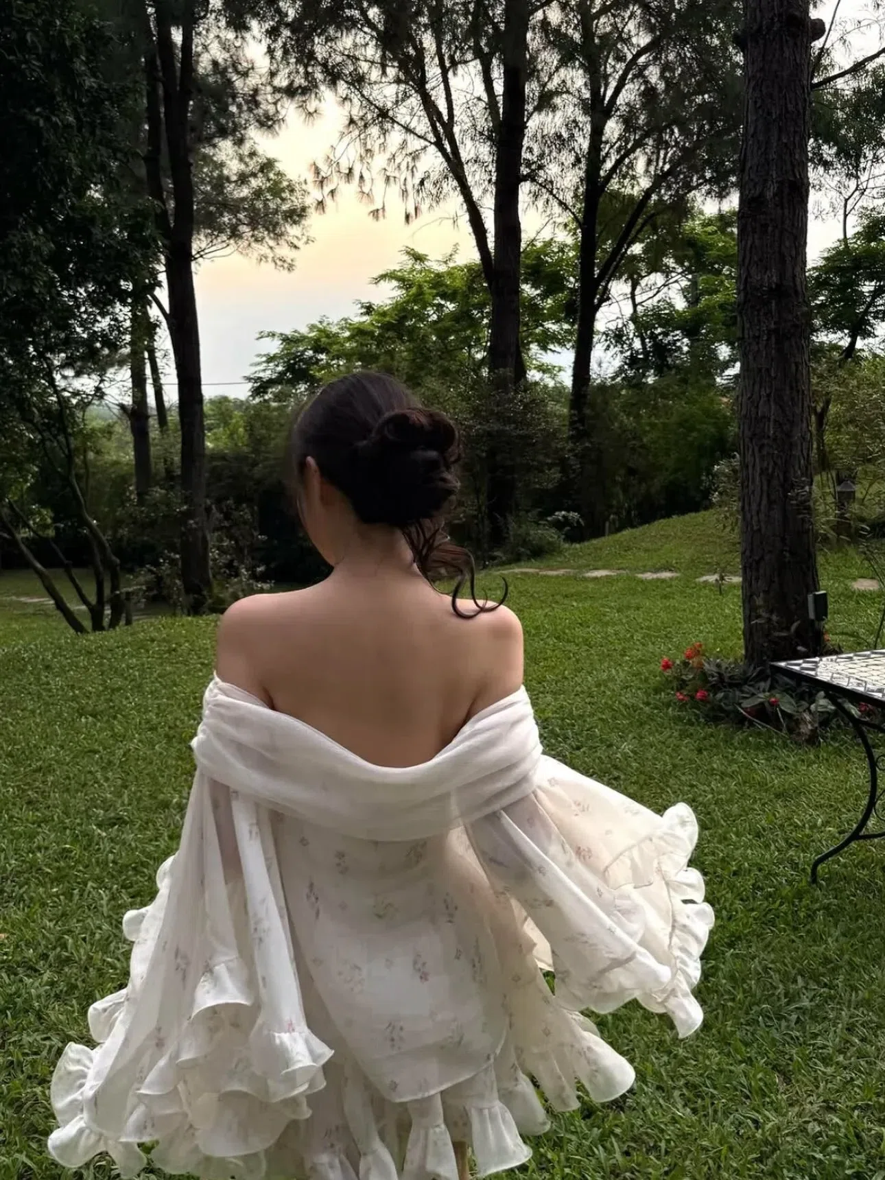 Set này mang zô hoá nàng thơ liền luôn😭
Đồ hè năm nay xinh lắm ạ💐🌷
__________ 5