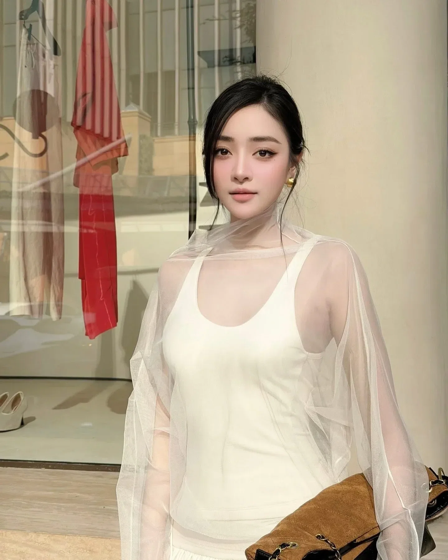 Doan Ngan Chau V27 Size S 3