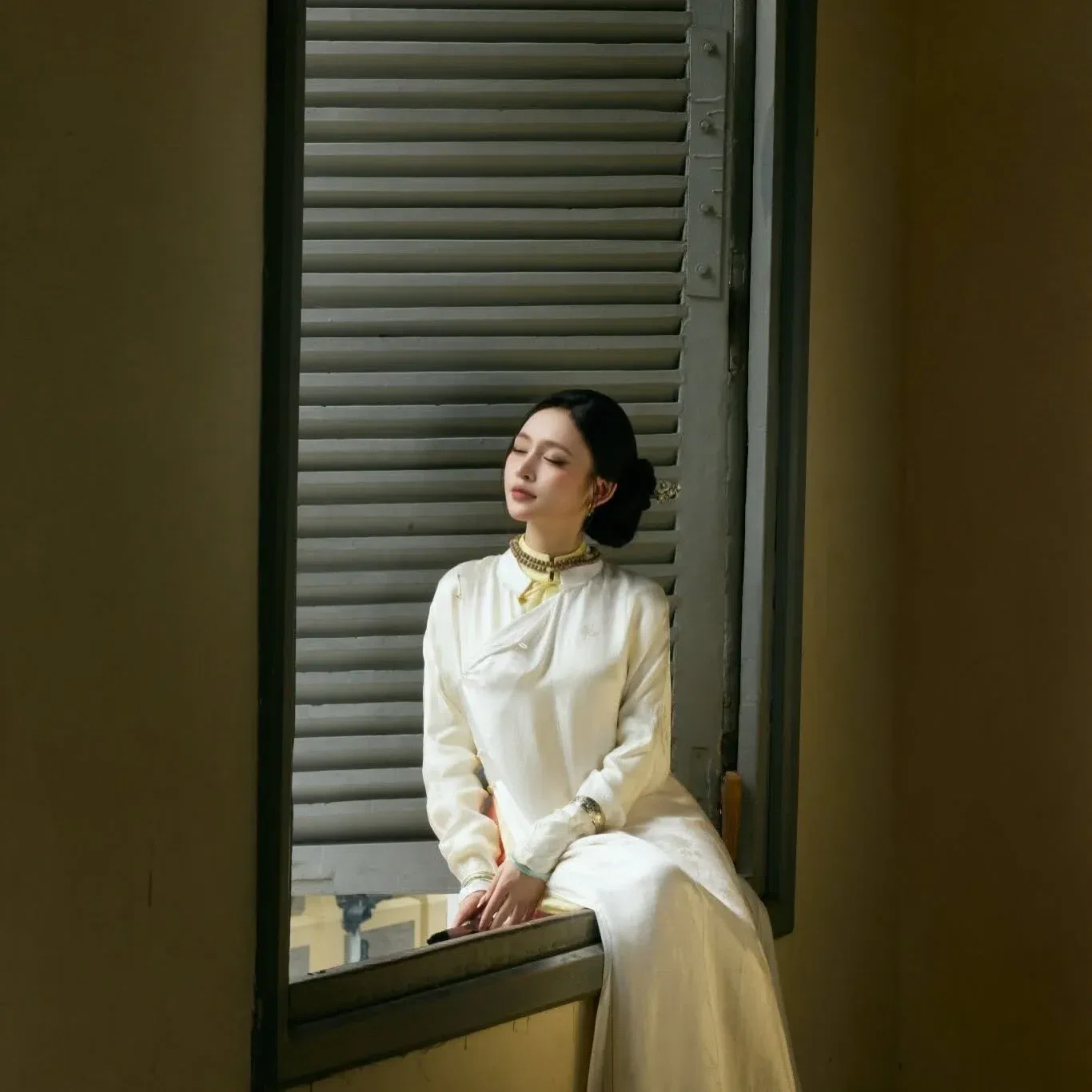 áo dài Nghi giao 2