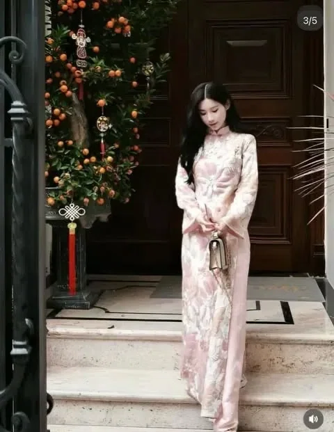 Outfit đi đám cưới bạn thân 3