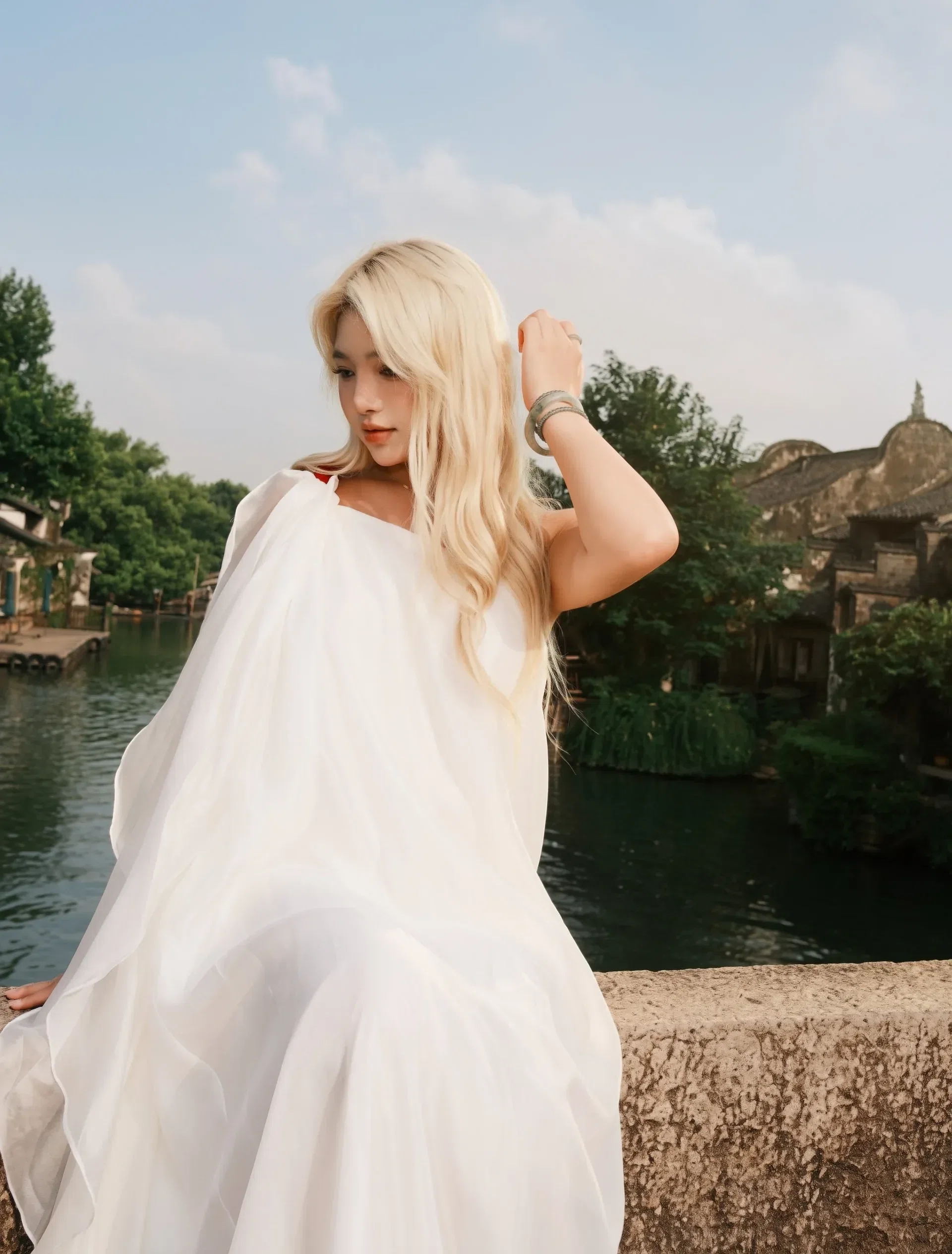 Đầm Bạch Vân - size L 9