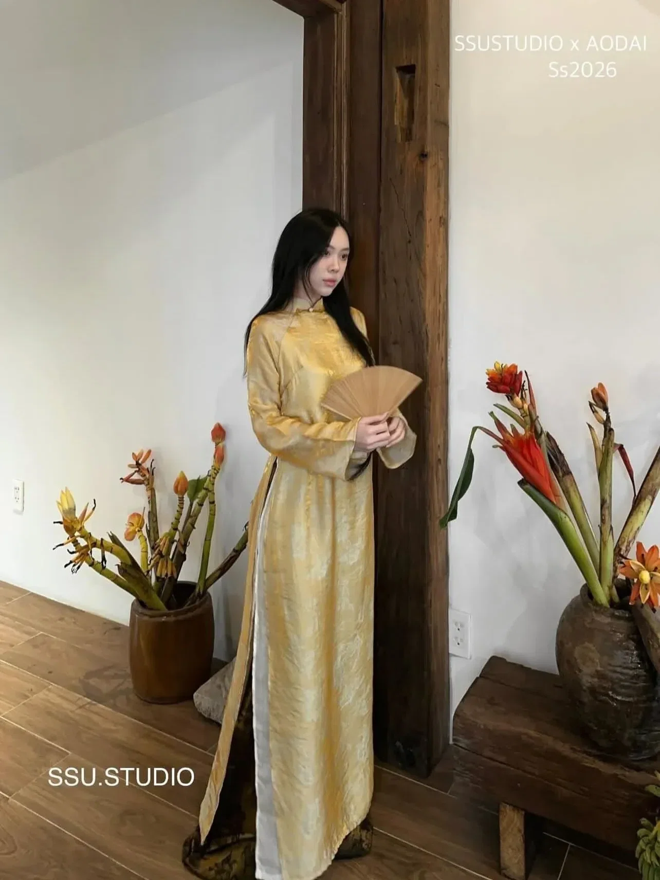 Mẫu này xưởng báo về đợt cuối không về thêm nữa, mai e lấy sẵn về cho các c. Số lượng ít các c nào lấy báo e na 650k/full set, chất đẹp khỏi bàn rùi ạ, màu này nó keo mà mê lắm các chị. 3