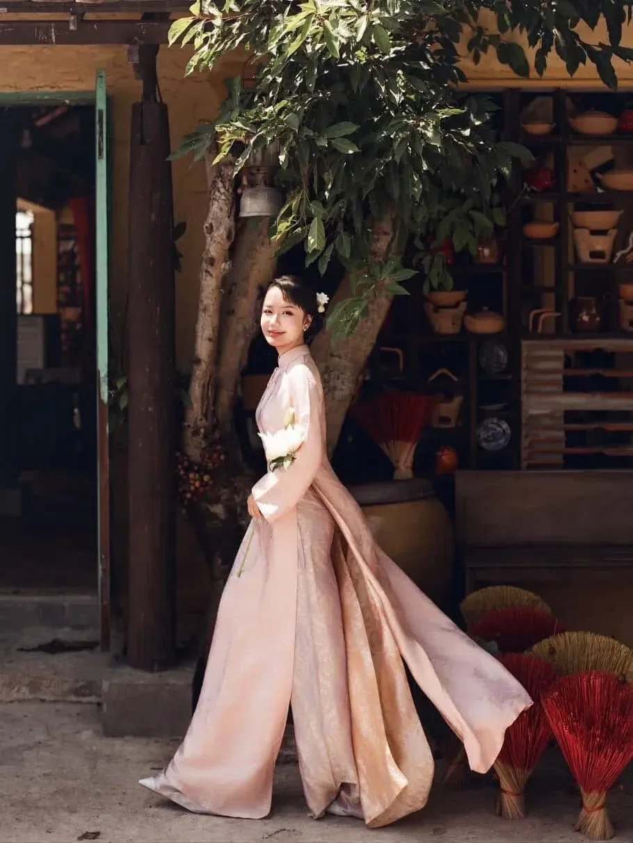 Áo dài Mộng Uyển - size M fit M, L 1