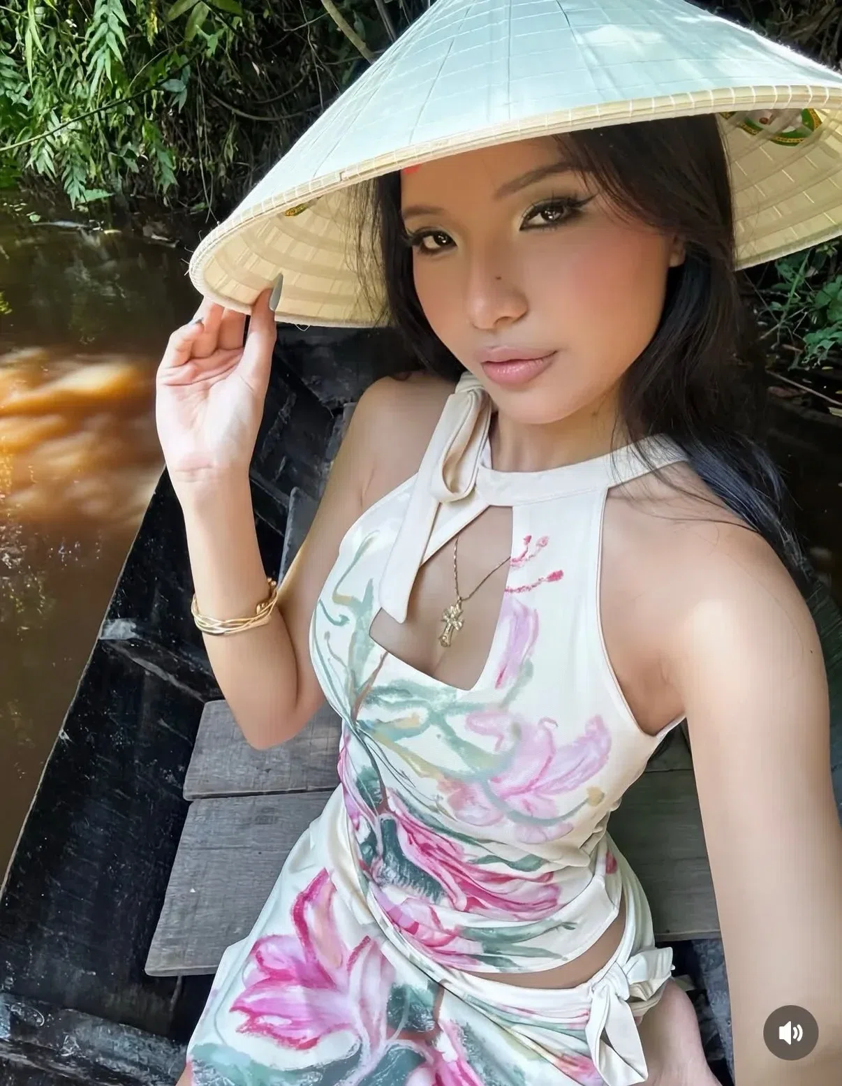 Cho thuê váy Ăn Cây Made Set Móng - size 2 vải siu co giãn fit M, L 19