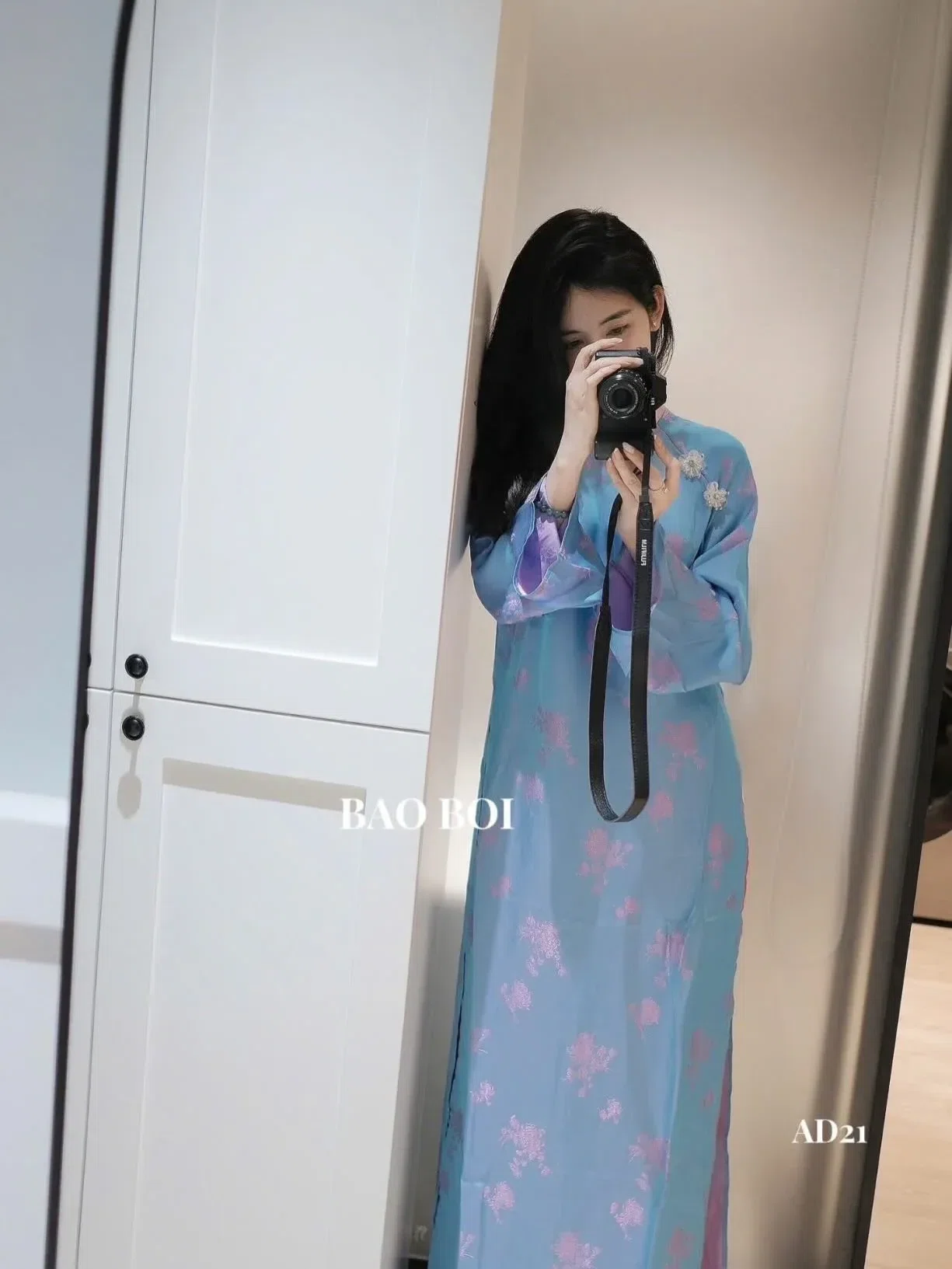Giá thuê: 160k/ 1 ngày kèm phụ kiện 3