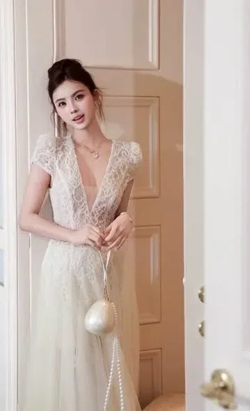 Roselia Dress Rental 4