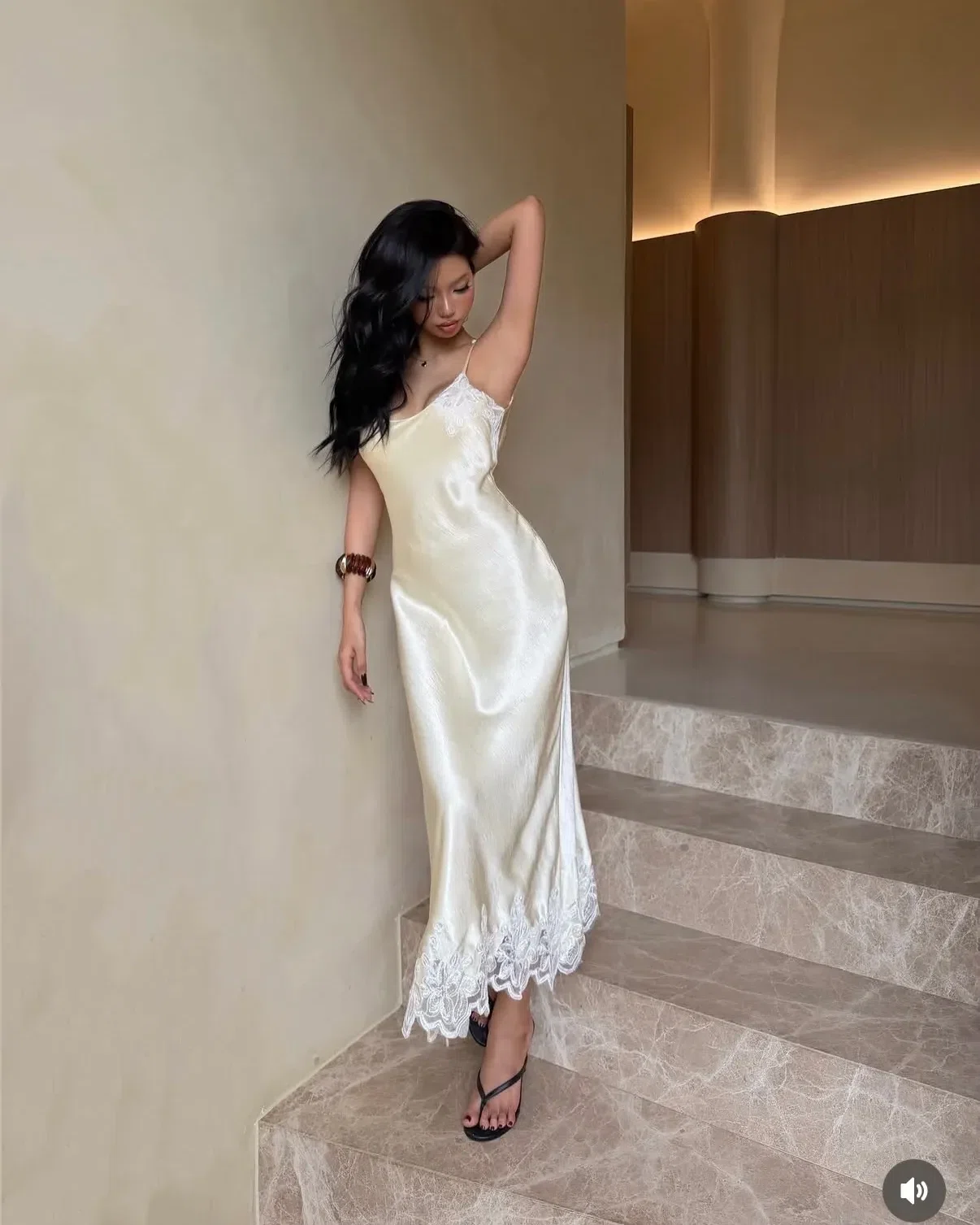 Glam Dress - size L 7