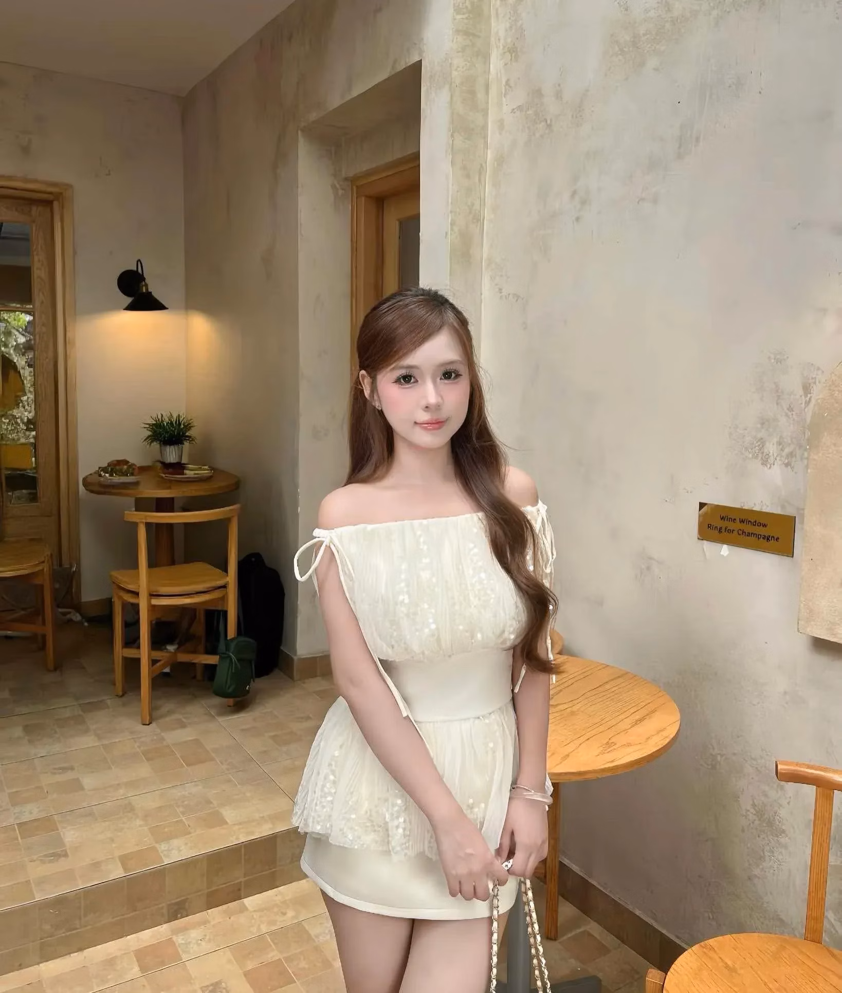SET TRỄ VAI ĐÍNH KIM SA @valeria.studios 6
