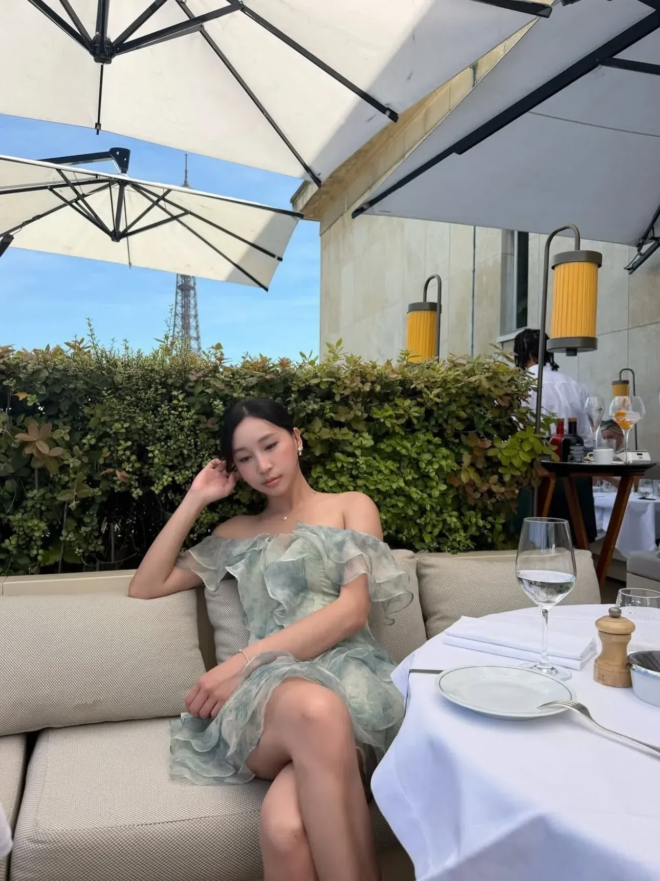 OVL Váy xinh khum thể thiếu trong chuyến đi mùa hè này 2